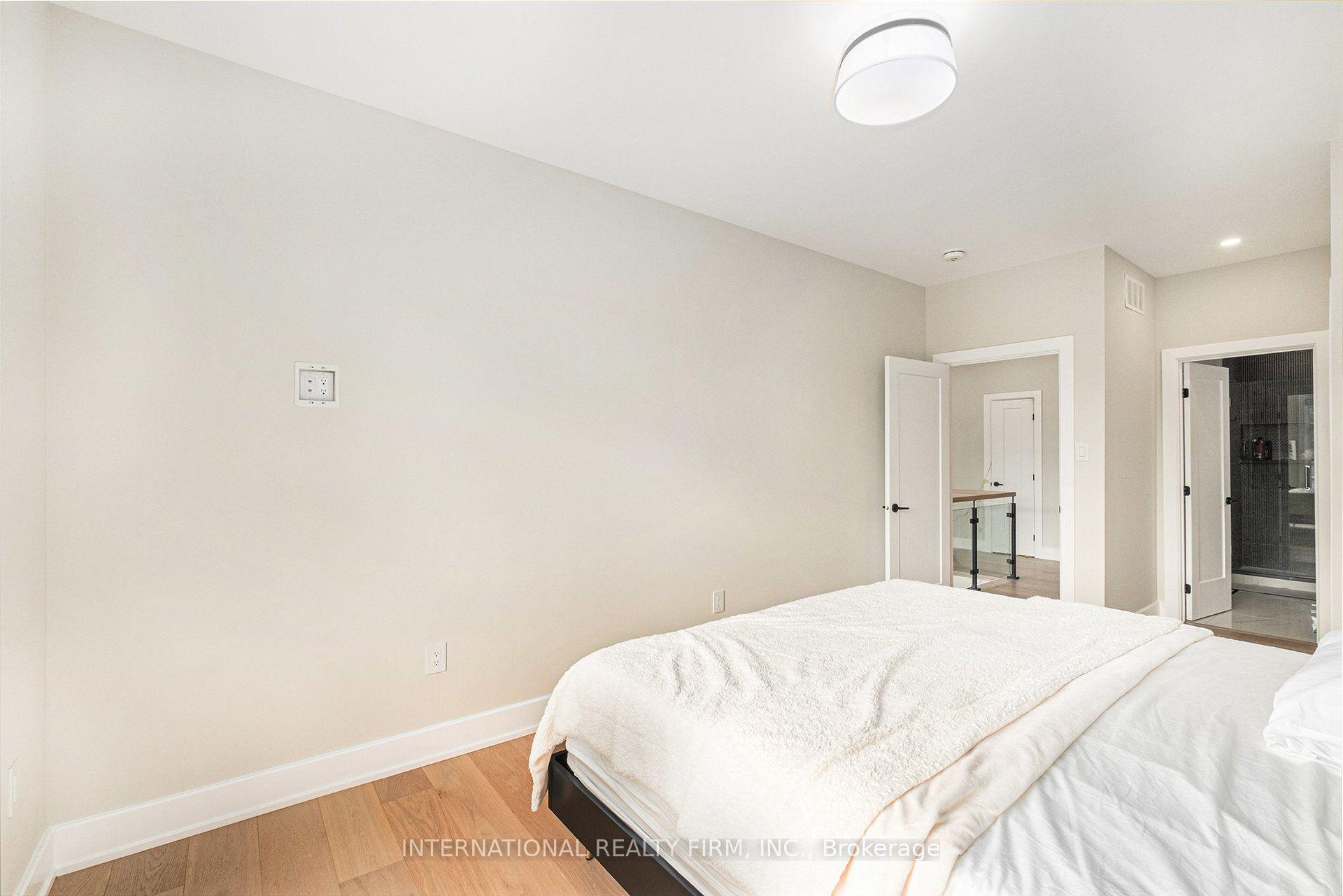 Photo 30 of 79 Boyce Avenue, Ottawa, Britannia — HOMEH