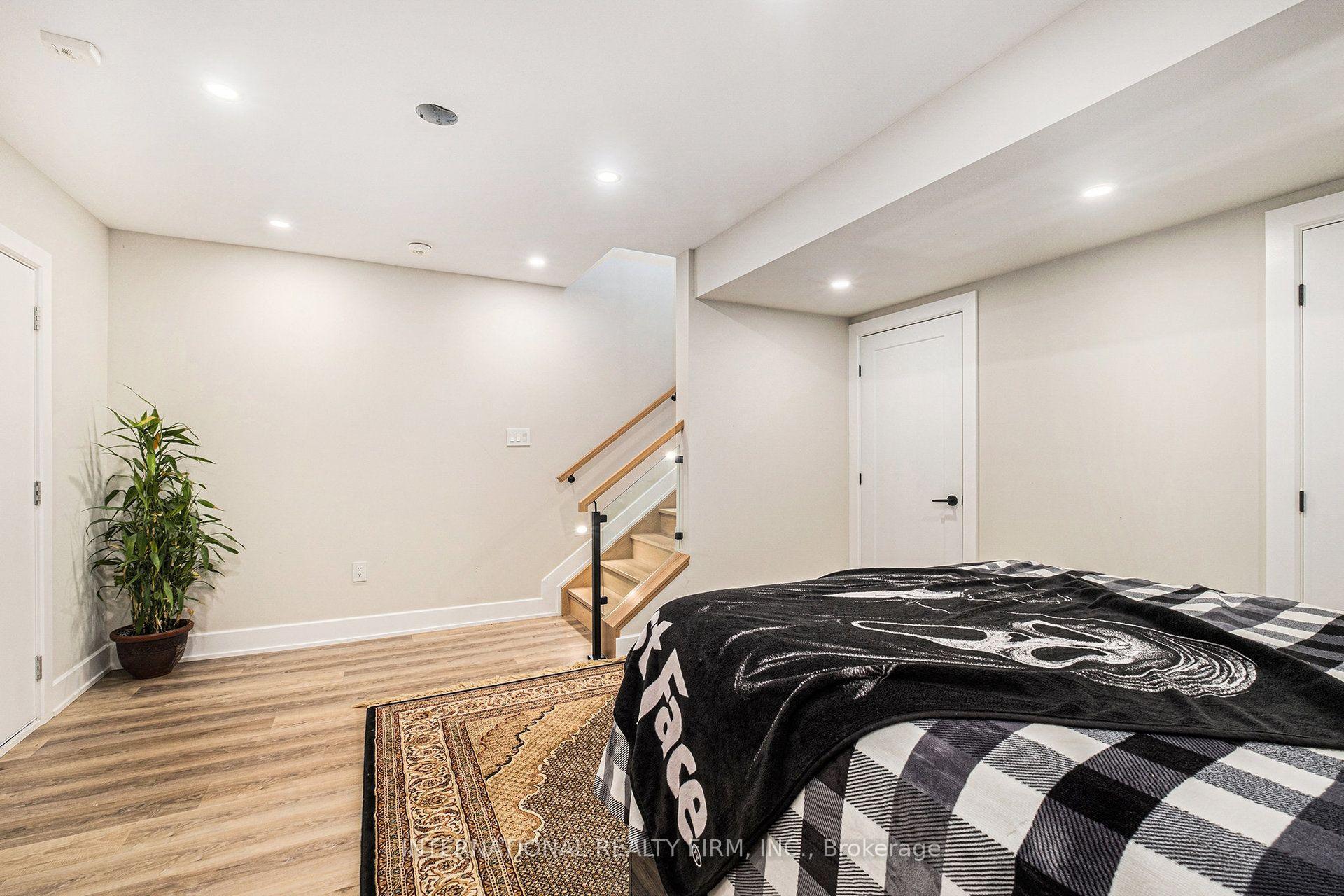 Photo 33 of 79 Boyce Avenue, Ottawa, Britannia — HOMEH