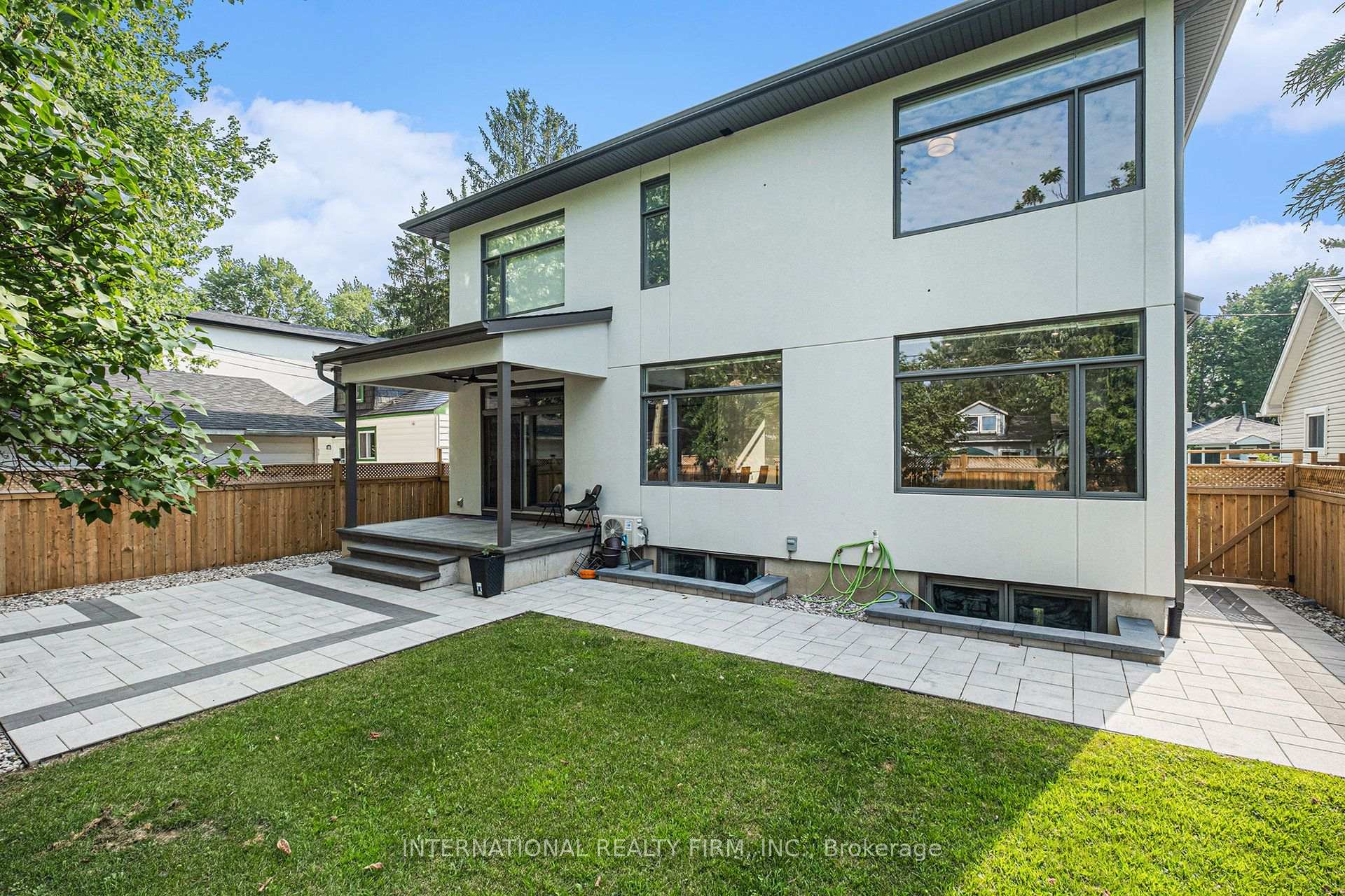 Photo 37 of 79 Boyce Avenue, Ottawa, Britannia — HOMEH