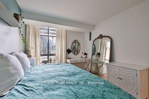 Photo 38 of Unit C-PH 10, 211 Saint Patrick Street, Toronto, Kensington-Chinatown — HOMEH