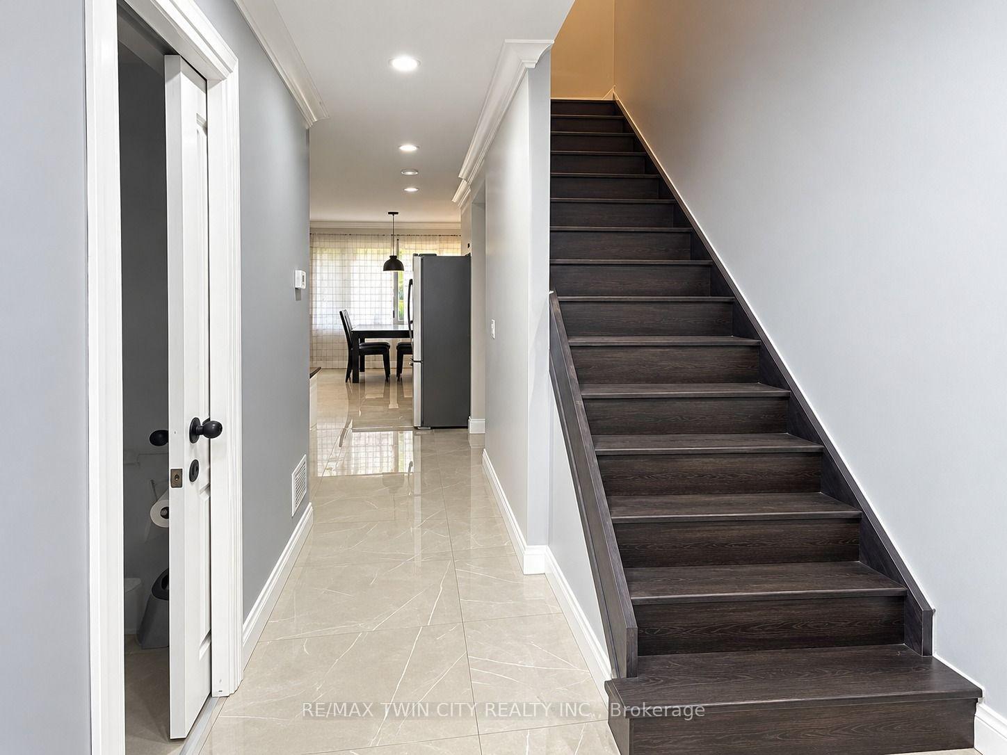 Photo 3 of Unit 100, 30 Green Valley Drive, Kitchener, Pioneer Park — HOMEH