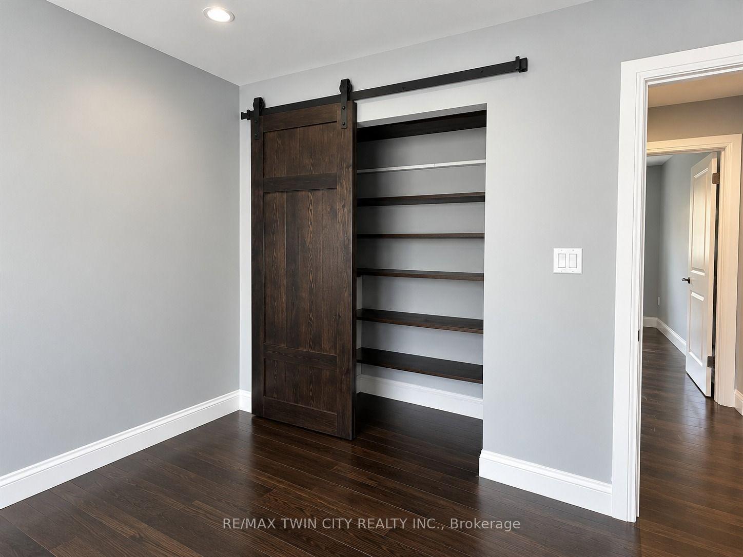 Photo 10 of Unit 100, 30 Green Valley Drive, Kitchener, Pioneer Park — HOMEH