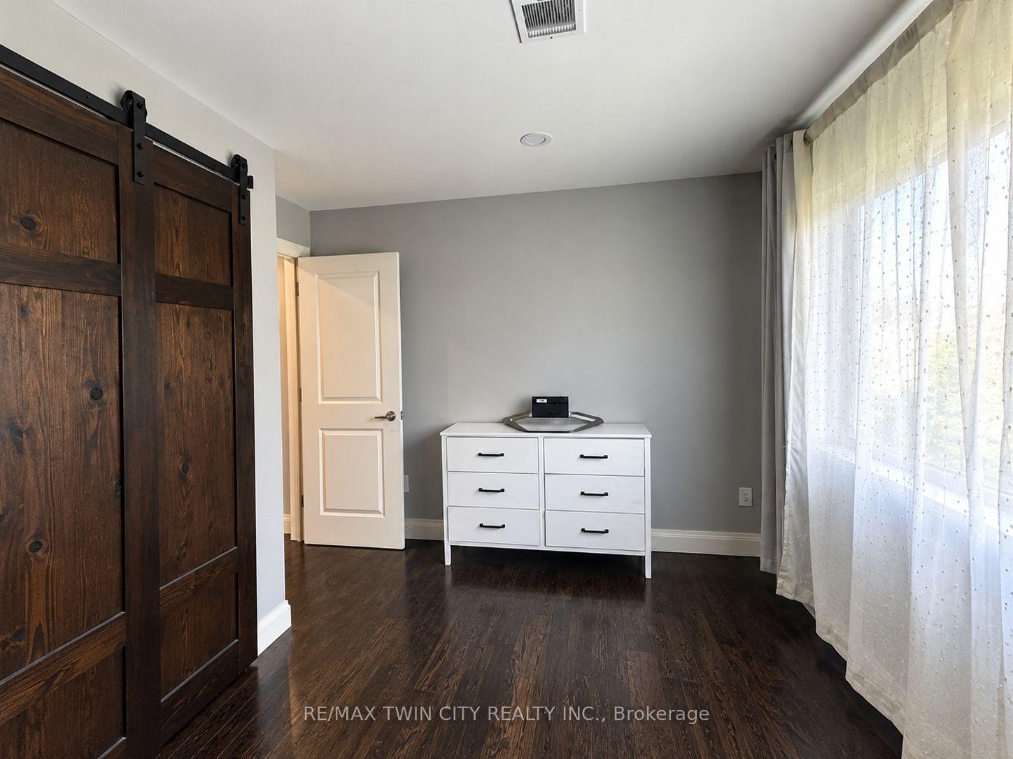 Photo 15 of Unit 100, 30 Green Valley Drive, Kitchener, Pioneer Park — HOMEH