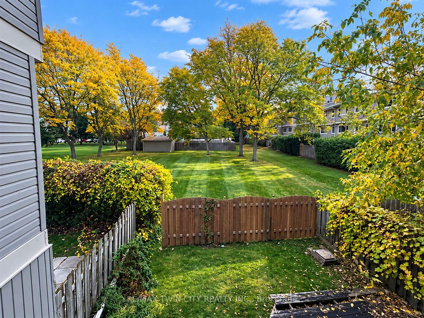 Photo 20 of Unit 100, 30 Green Valley Drive, Kitchener, Pioneer Park — HOMEH
