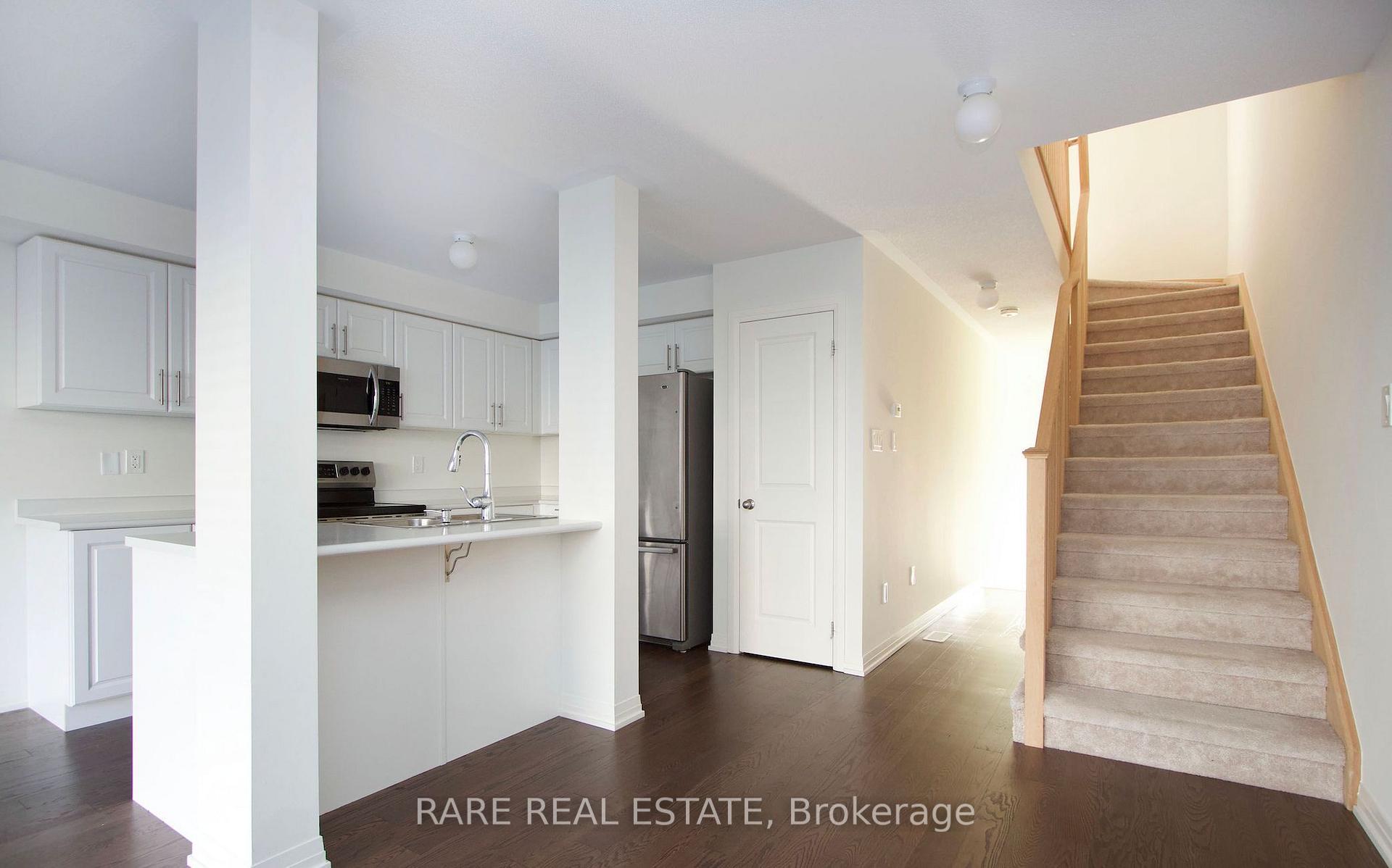Photo 5 of 1 Queen Alexandra Lane, Clarington, Bowmanville — HOMEH