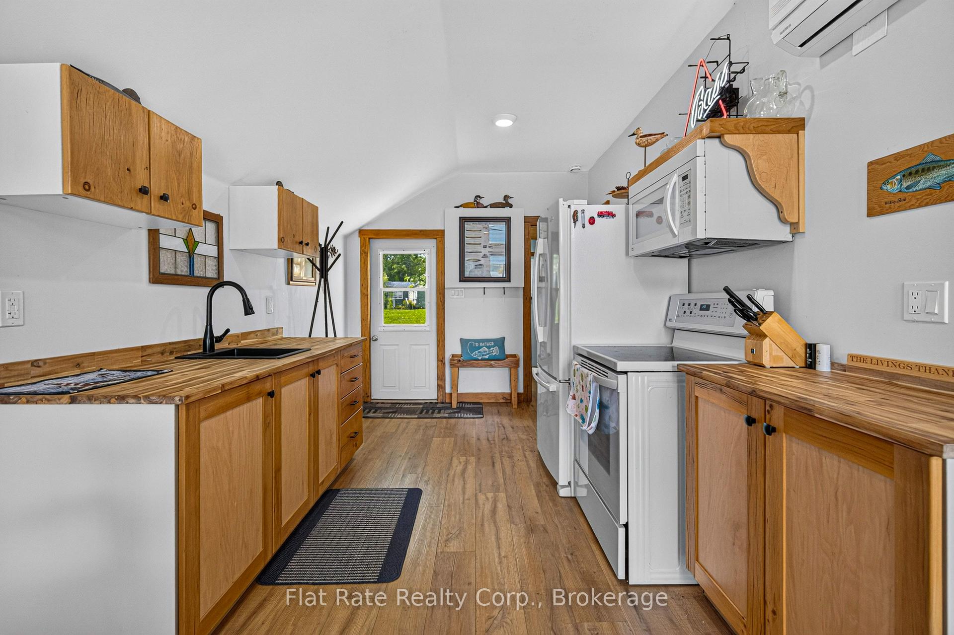 Photo 8 of 717 Bolin Road, Otonabee-South Monaghan — HOMEH