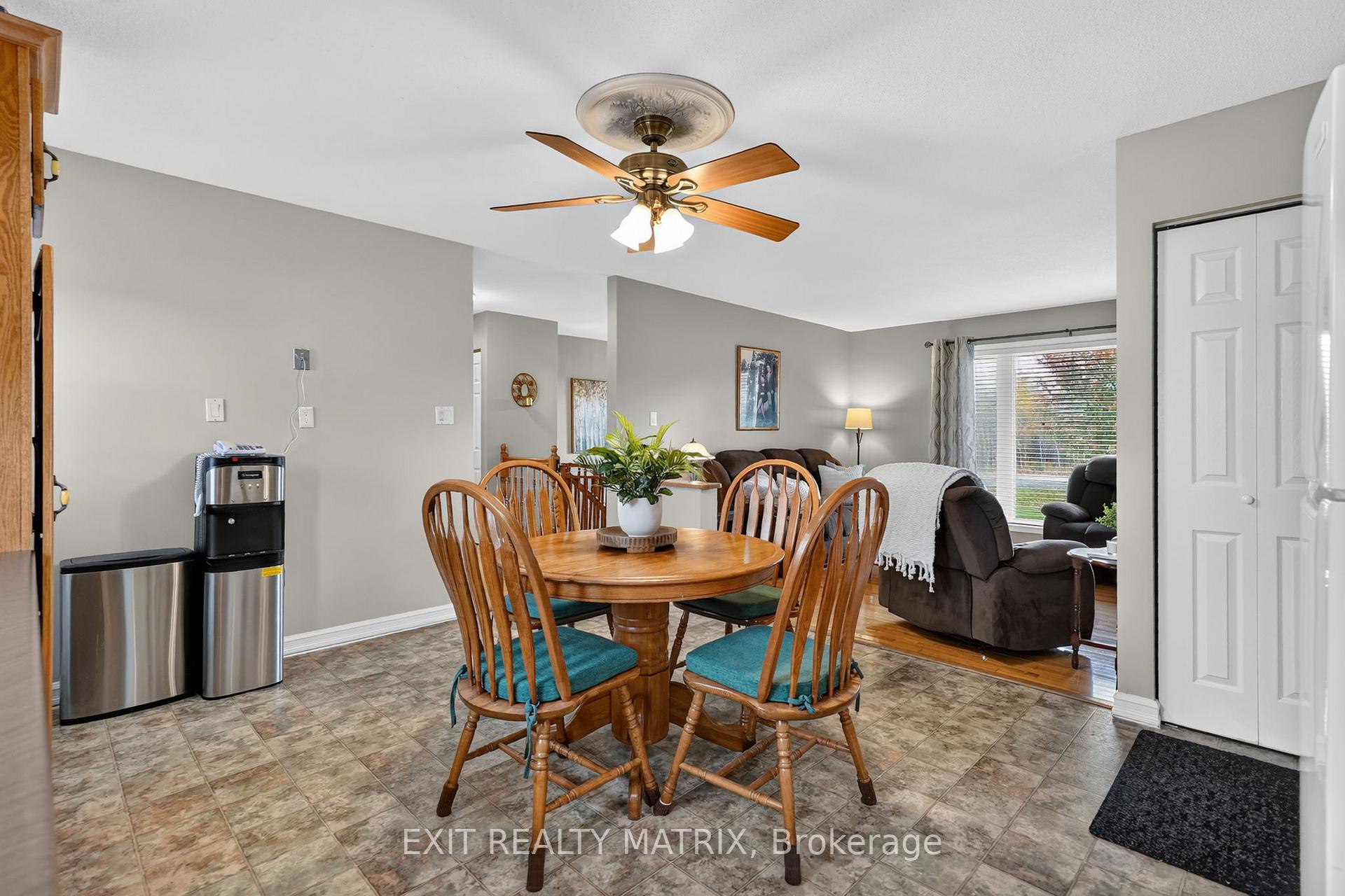 Photo 9 of 2871 Russland Road, Ottawa, Vars & Area — HOMEH