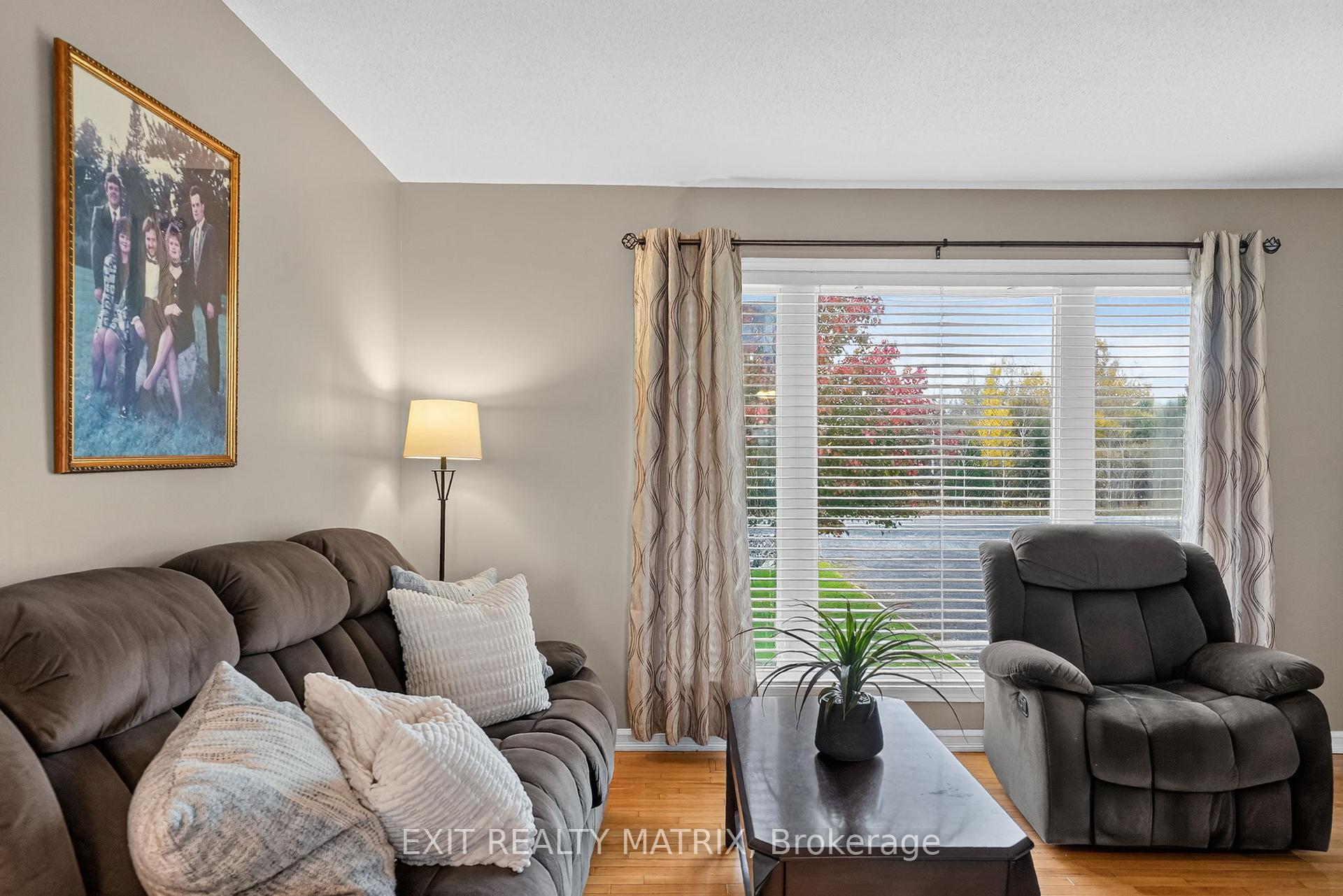 Photo 14 of 2871 Russland Road, Ottawa, Vars & Area — HOMEH