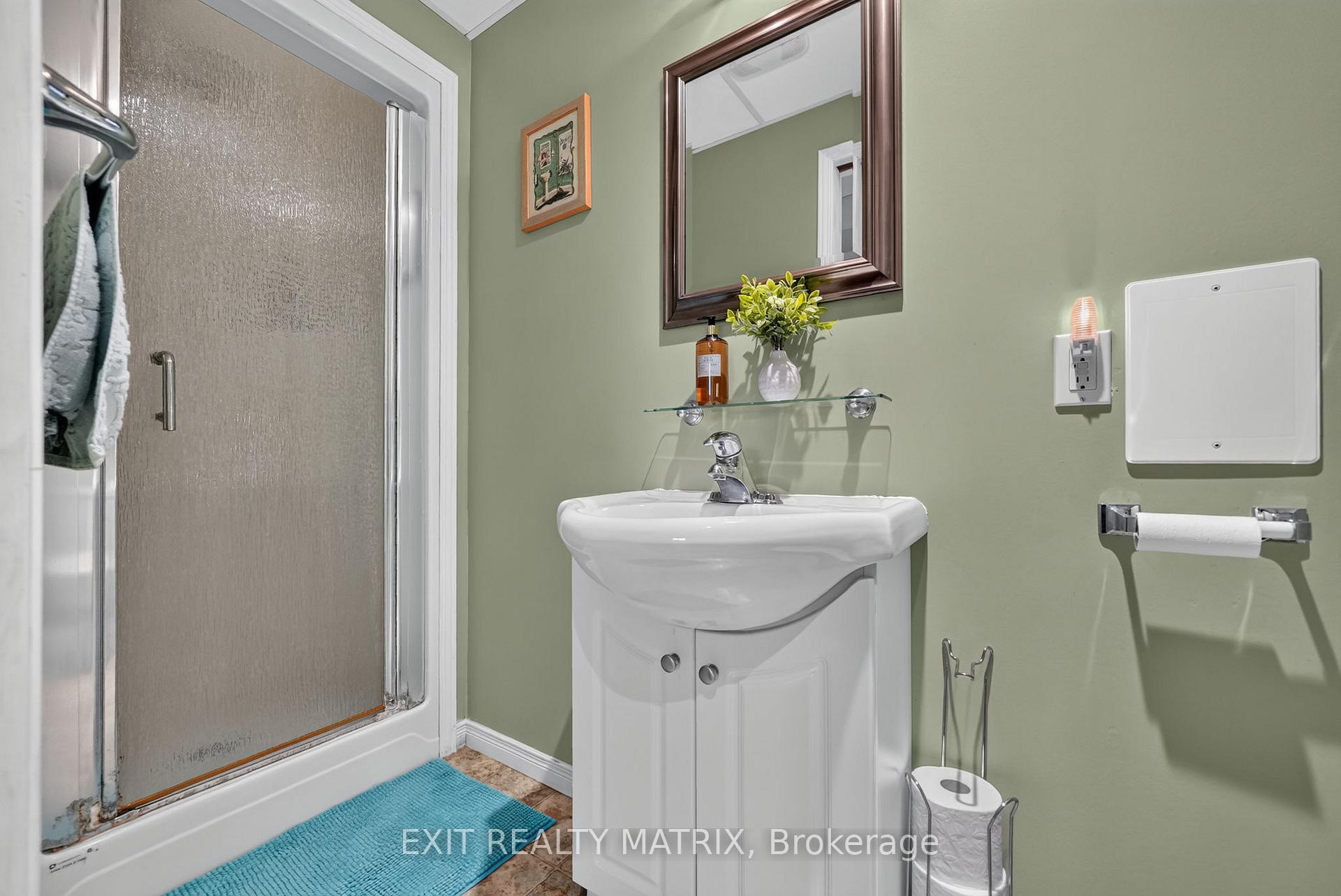 Photo 29 of 2871 Russland Road, Ottawa, Vars & Area — HOMEH