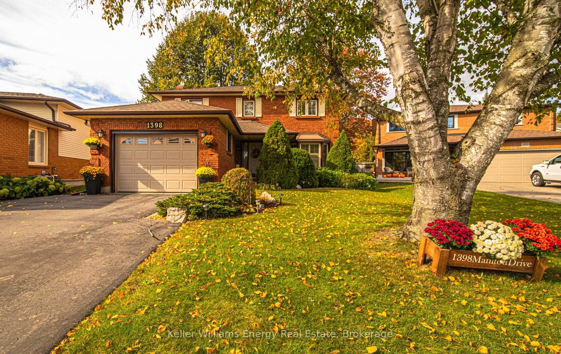 Photo 1 of 1398 Manitou Drive, Oshawa, Samac — HOMEH