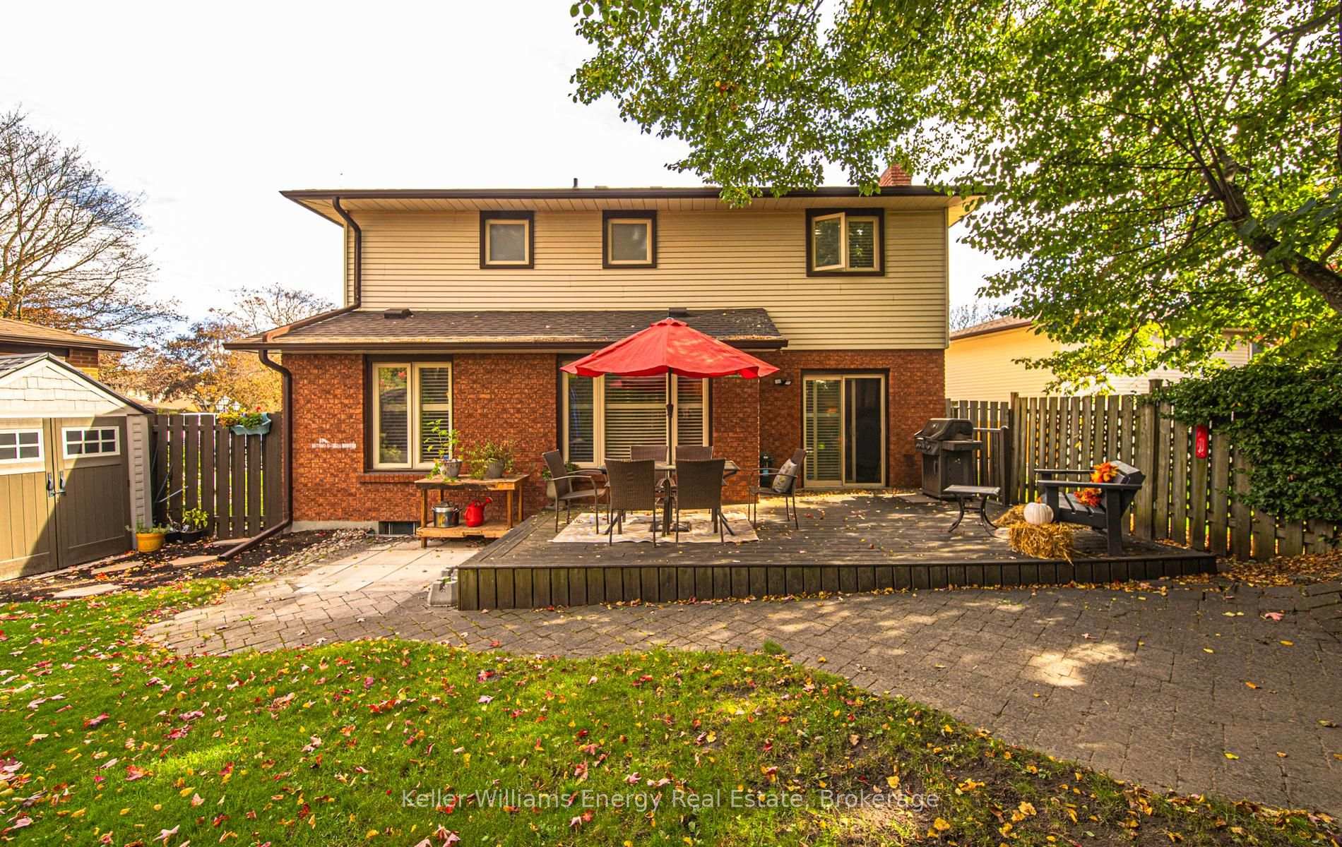 Photo 9 of 1398 Manitou Drive, Oshawa, Samac — HOMEH