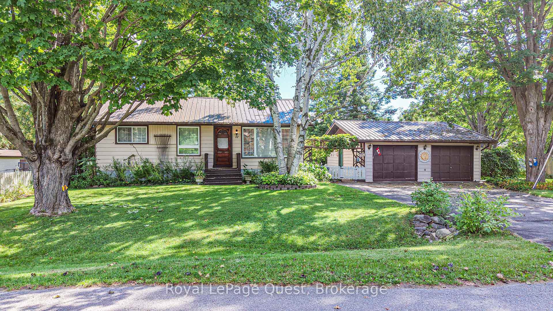 Photo 1 of 17 Hughes Road E, Orillia — HOMEH