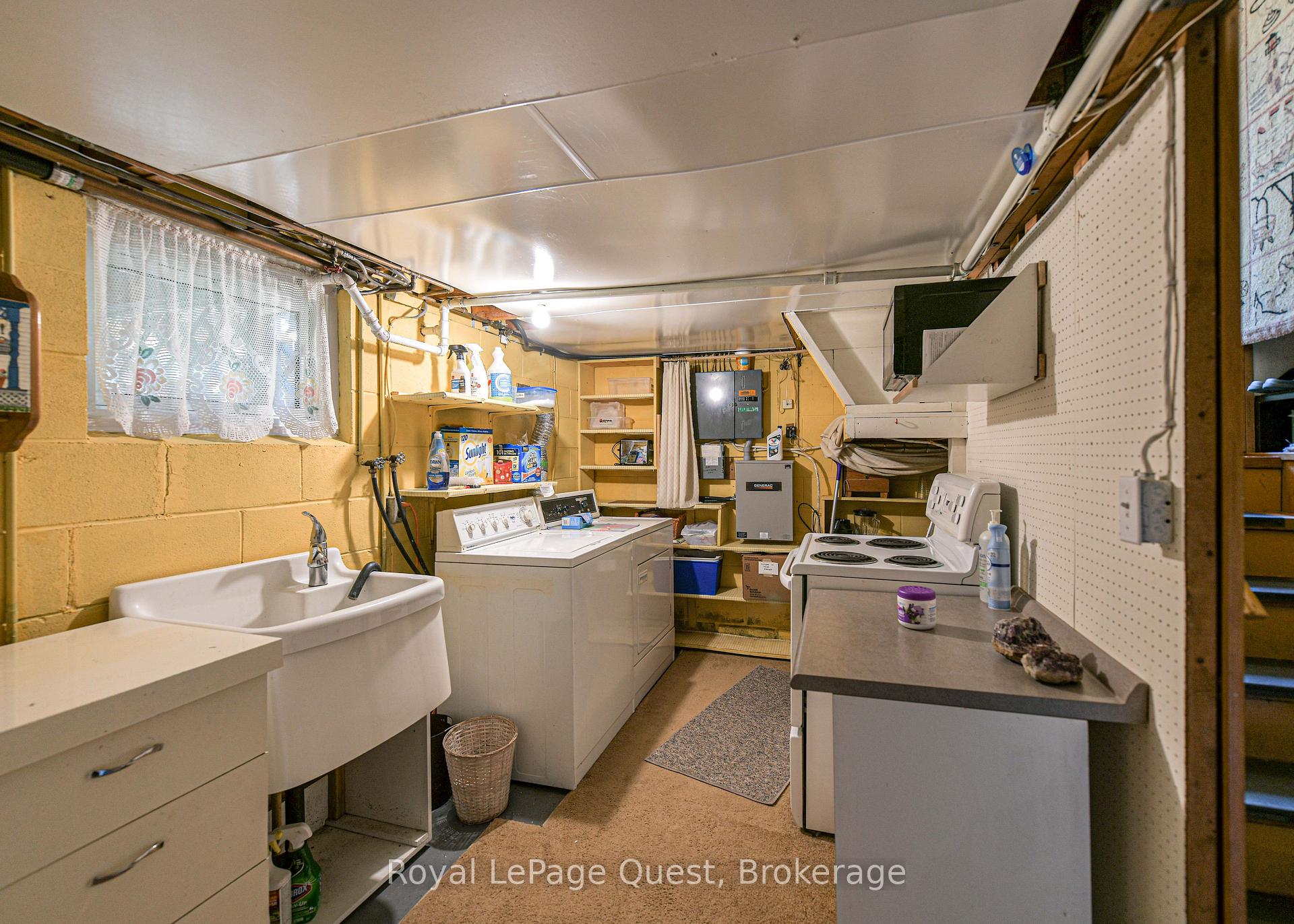 Photo 18 of 17 Hughes Road E, Orillia — HOMEH