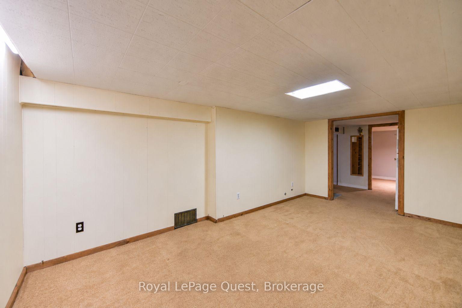 Photo 20 of 17 Hughes Road E, Orillia — HOMEH