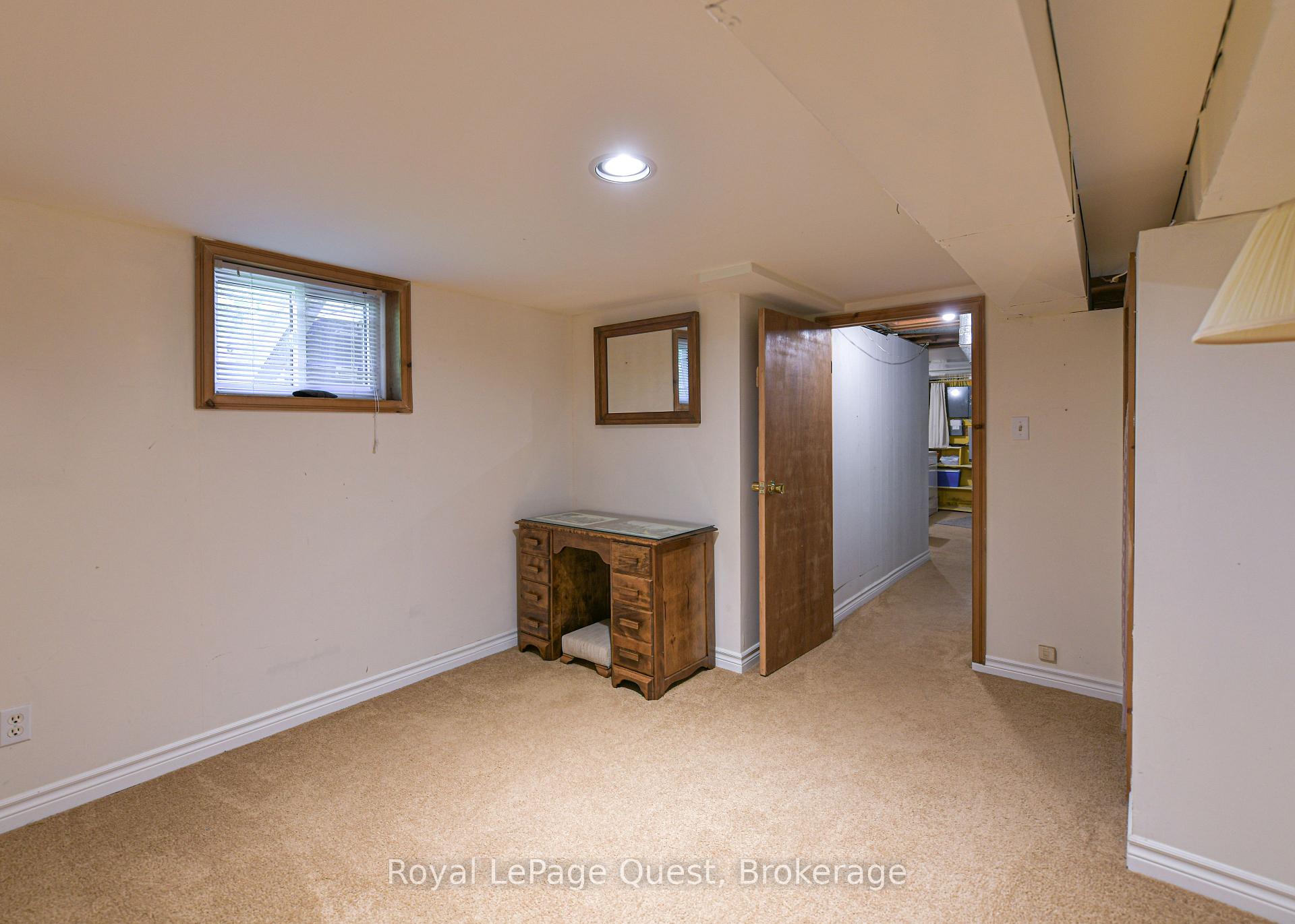 Photo 22 of 17 Hughes Road E, Orillia — HOMEH