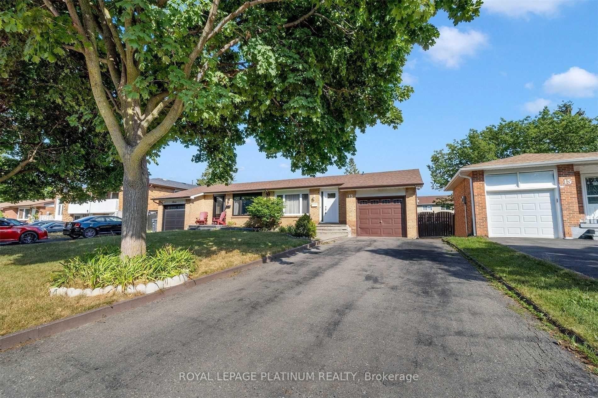 Photo 1 of Unit Main, 13 Manitou Crescent, Brampton, Central Park — HOMEH