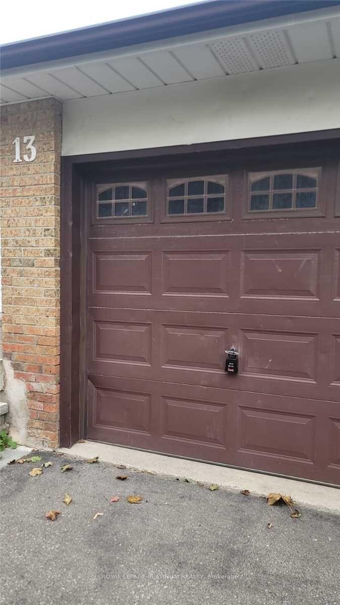Photo 2 of Unit Main, 13 Manitou Crescent, Brampton, Central Park — HOMEH