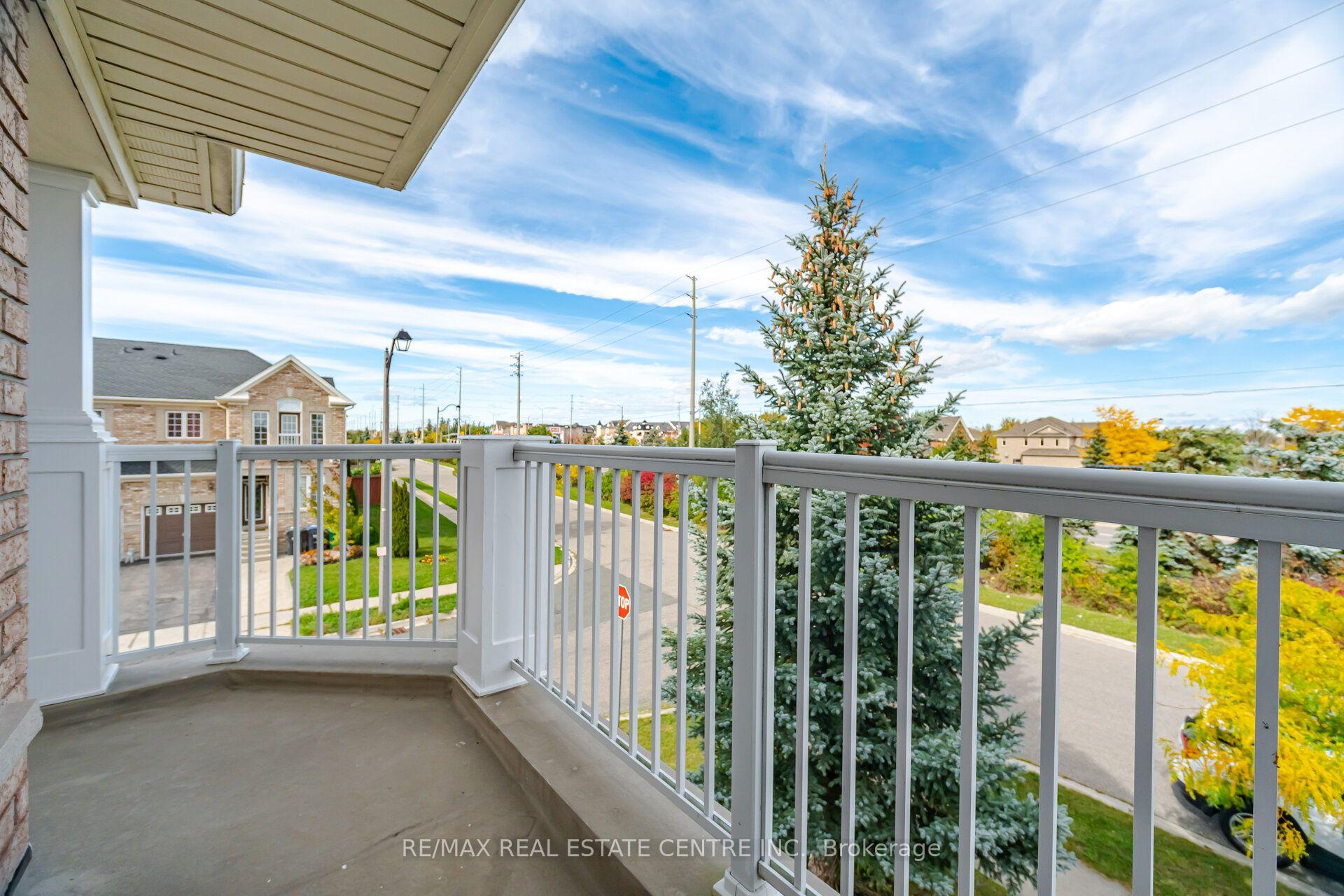 Photo 38 of 65 Connolly Crescent, Brampton, Sandringham-Wellington — HOMEH