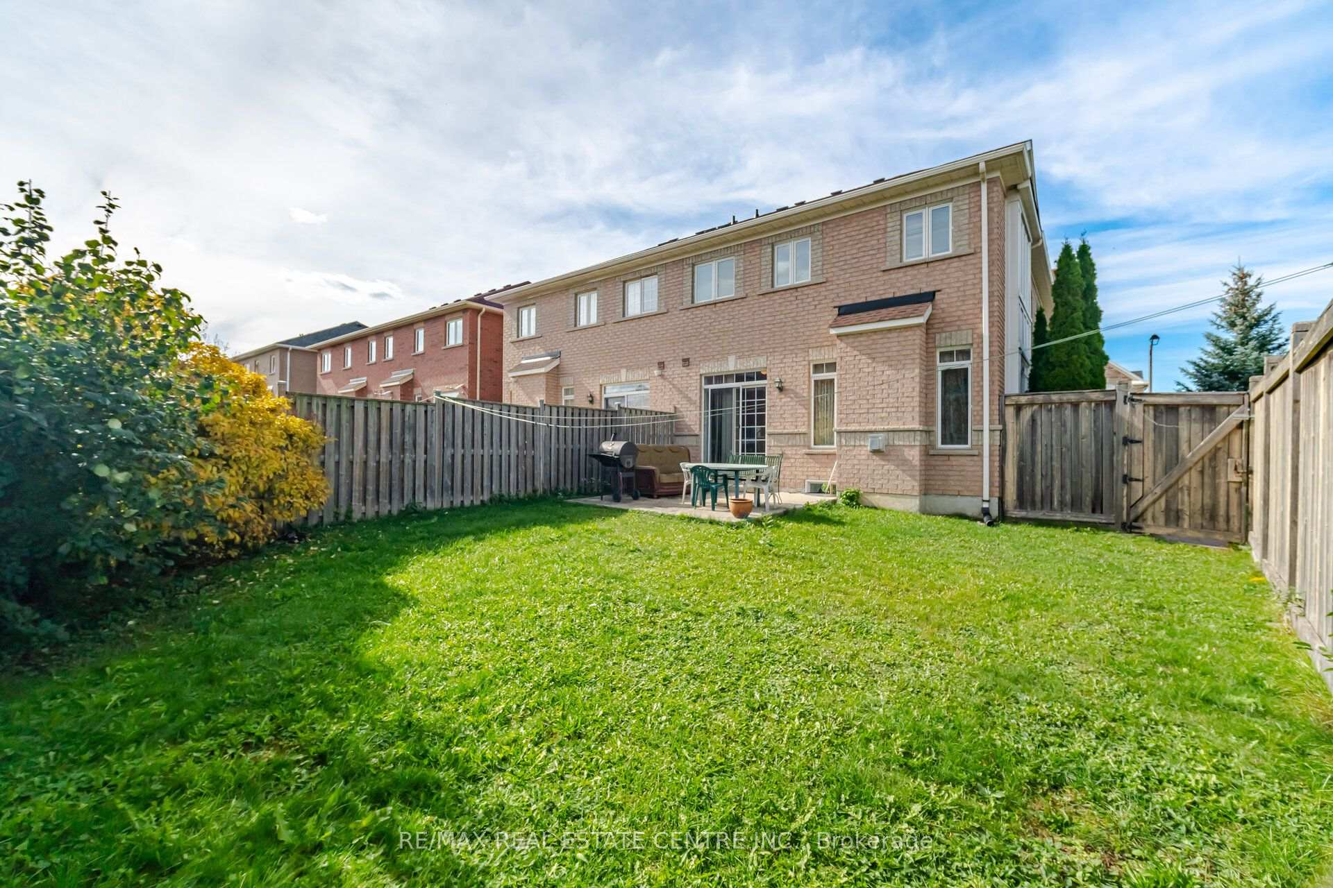 Photo 44 of 65 Connolly Crescent, Brampton, Sandringham-Wellington — HOMEH