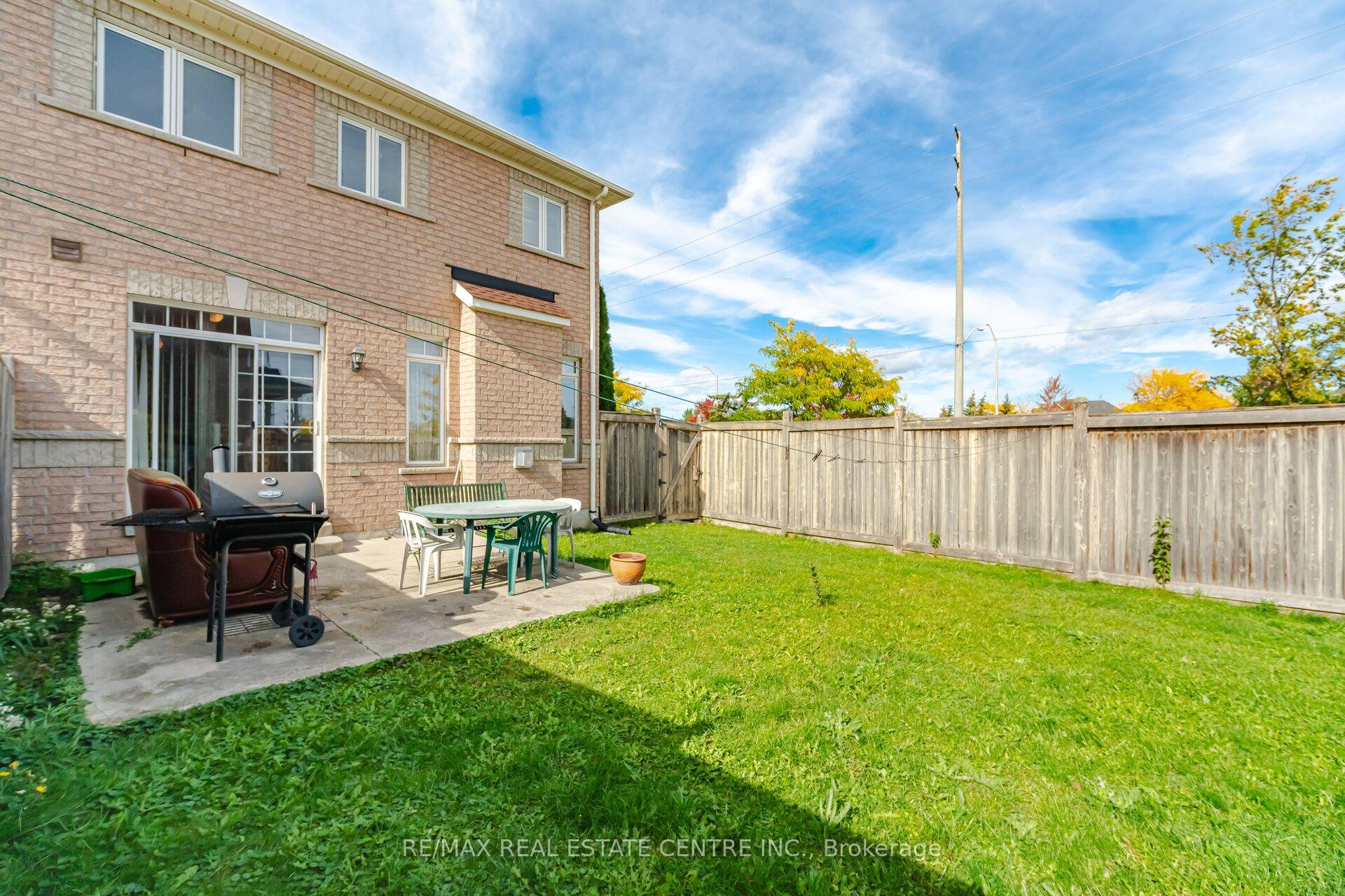 Photo 46 of 65 Connolly Crescent, Brampton, Sandringham-Wellington — HOMEH