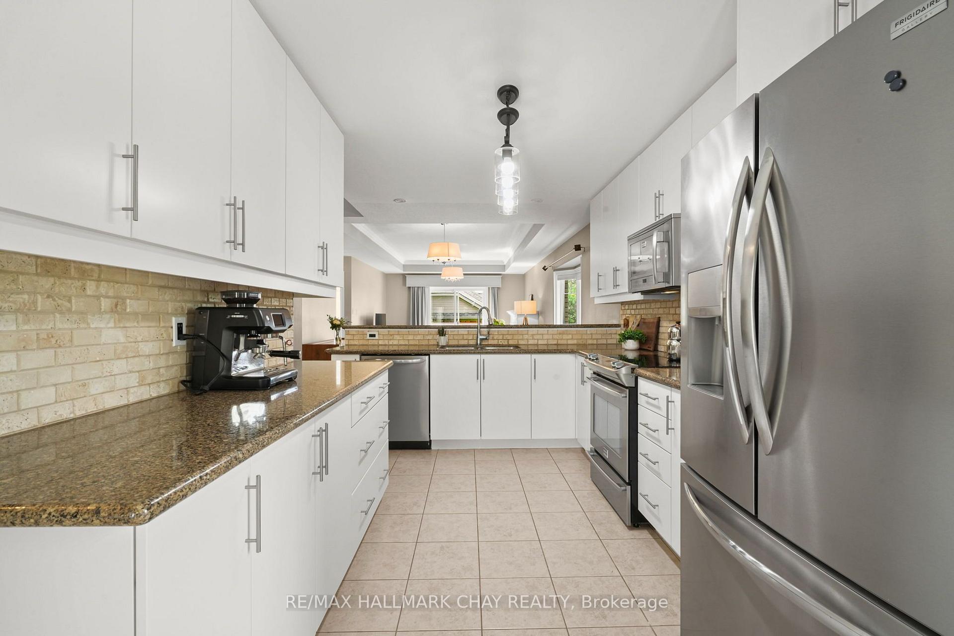 Photo 6 of 190 Ridge Way, New Tecumseth, Rural New Tecumseth — HOMEH