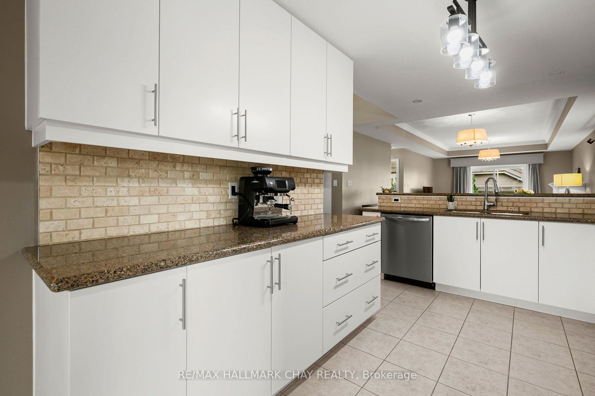 Photo 10 of 190 Ridge Way, New Tecumseth, Rural New Tecumseth — HOMEH