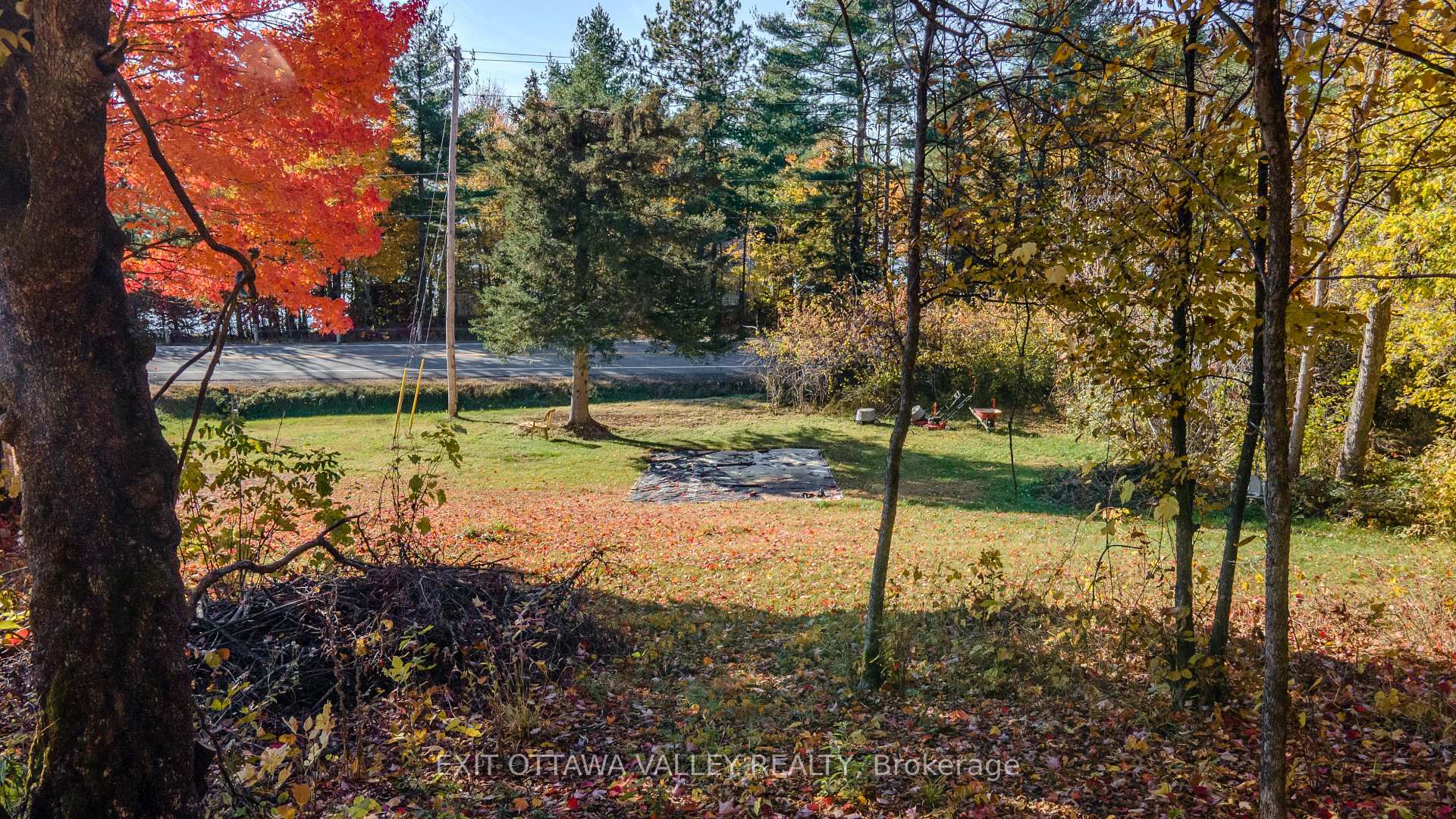 Photo 20 of 12894 Highway 60, North Algona Wilberforce, North Algona/Wilberforce Twp — HOMEH