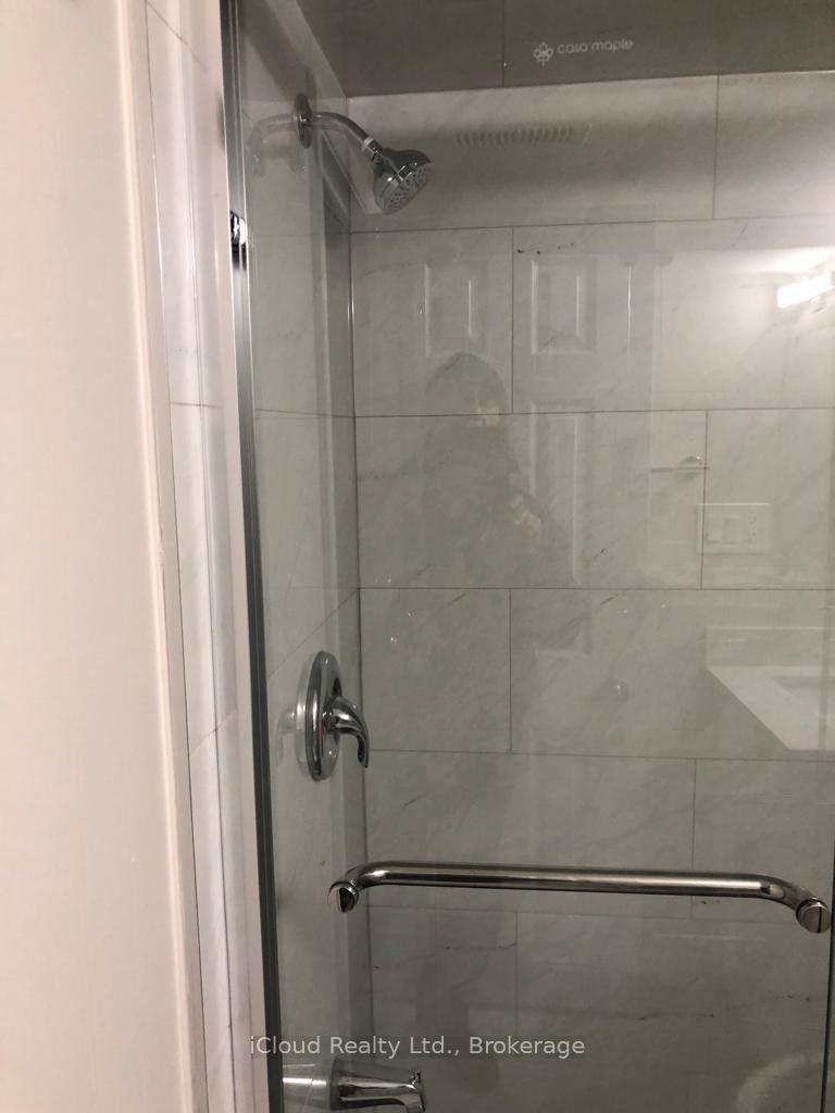 Photo 11 of 5473 Red Brush Drive, Mississauga, Hurontario — HOMEH