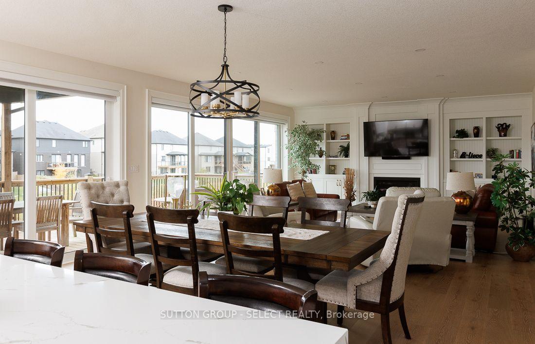 Photo 12 of 1286 Silverfox Drive, London, North S — HOMEH