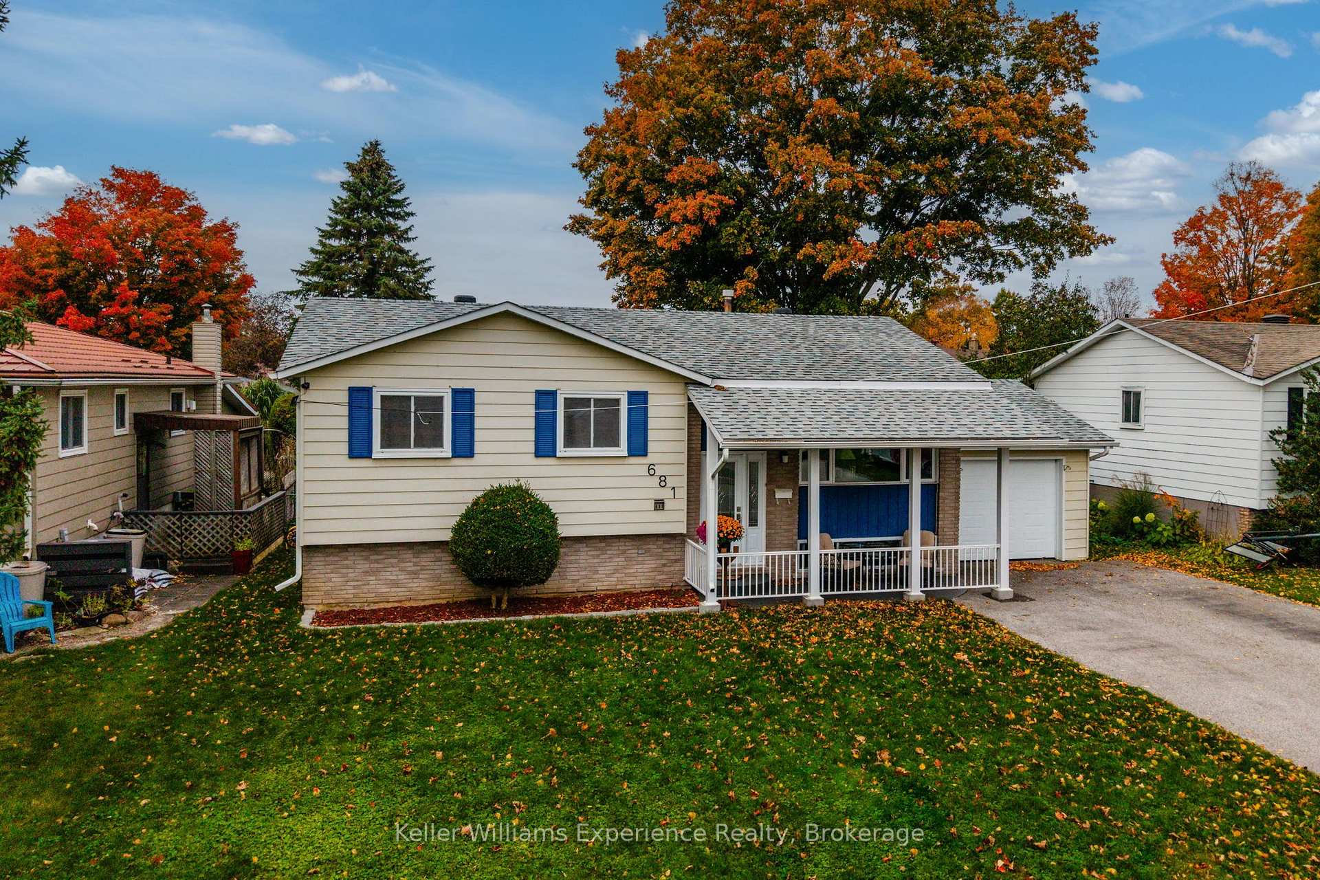 Photo of 681 Harvey Avenue