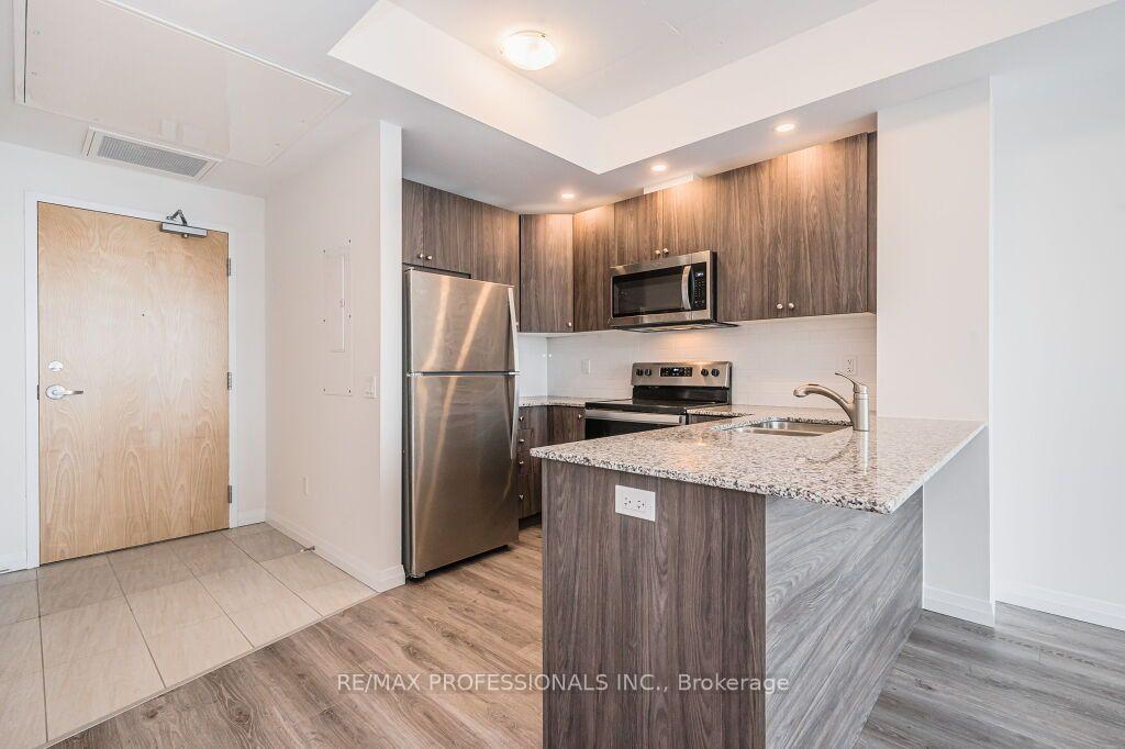 Photo 5 of Unit 2504, 60 Charles Street W, Kitchener, City Commercial Core — HOMEH