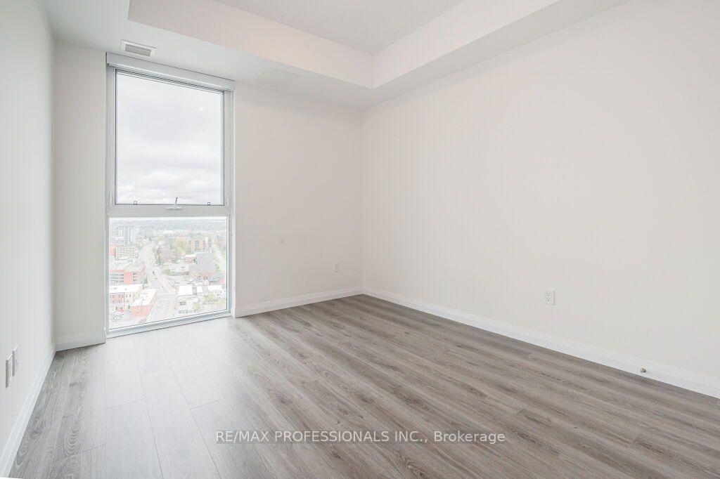 Photo 9 of Unit 2504, 60 Charles Street W, Kitchener, City Commercial Core — HOMEH