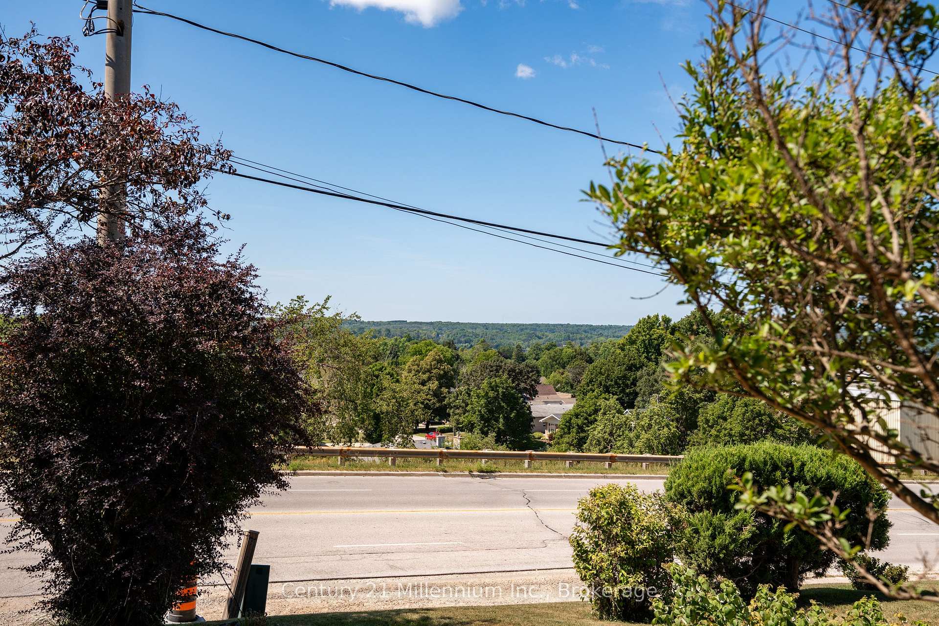 Photo 7 of 873 9th Avenue E, Owen Sound — HOMEH