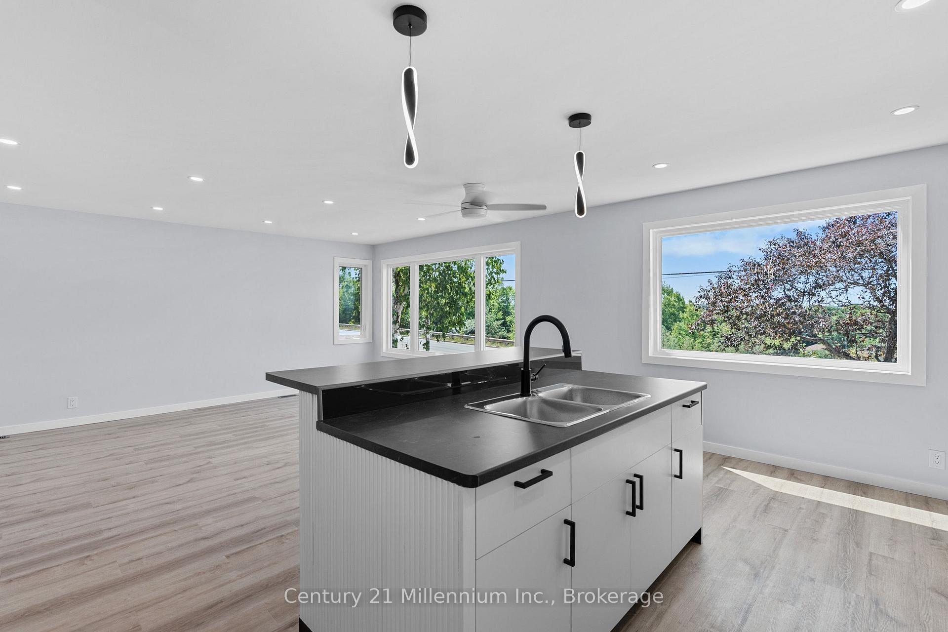 Photo 32 of 873 9th Avenue E, Owen Sound — HOMEH