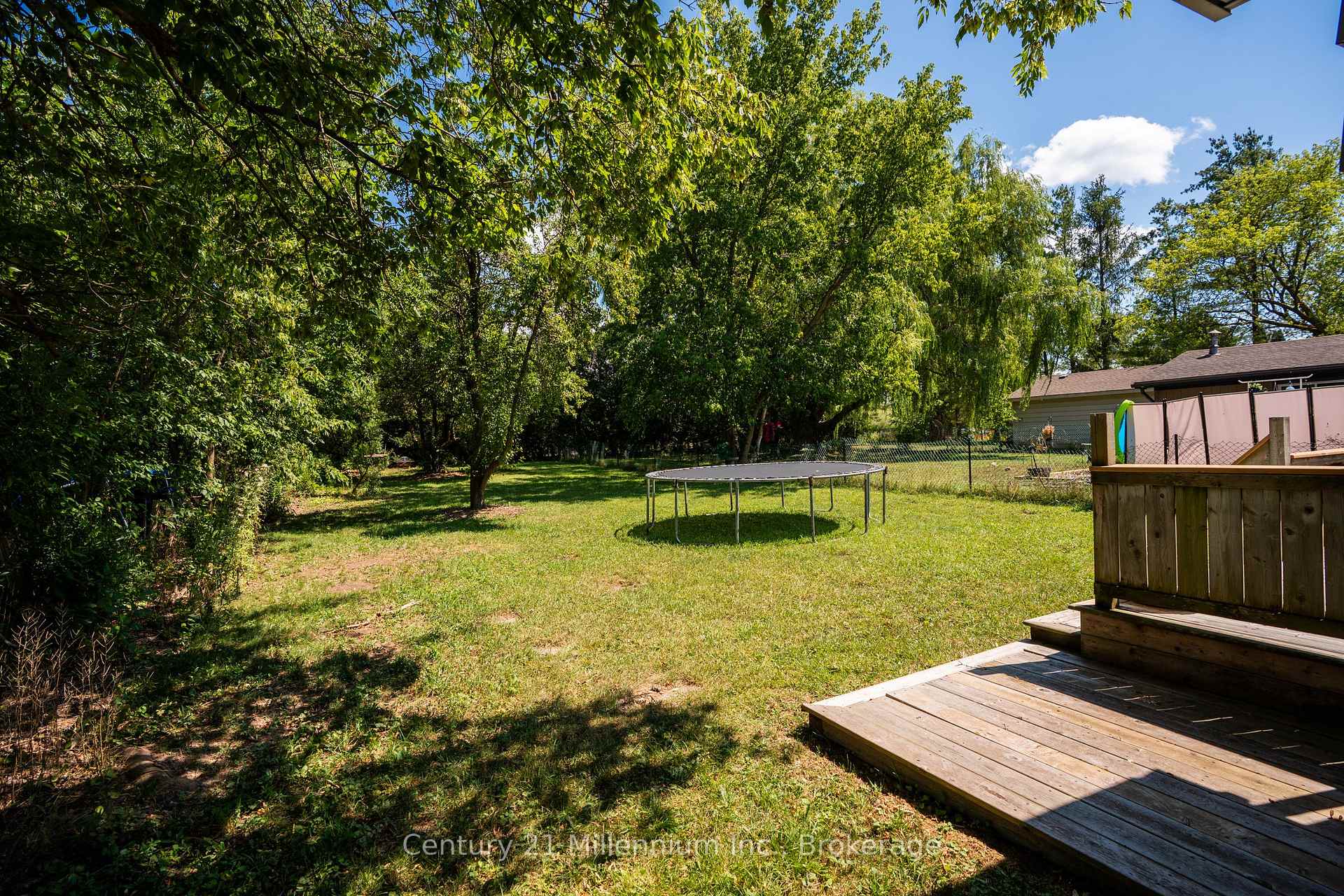 Photo 45 of 873 9th Avenue E, Owen Sound — HOMEH