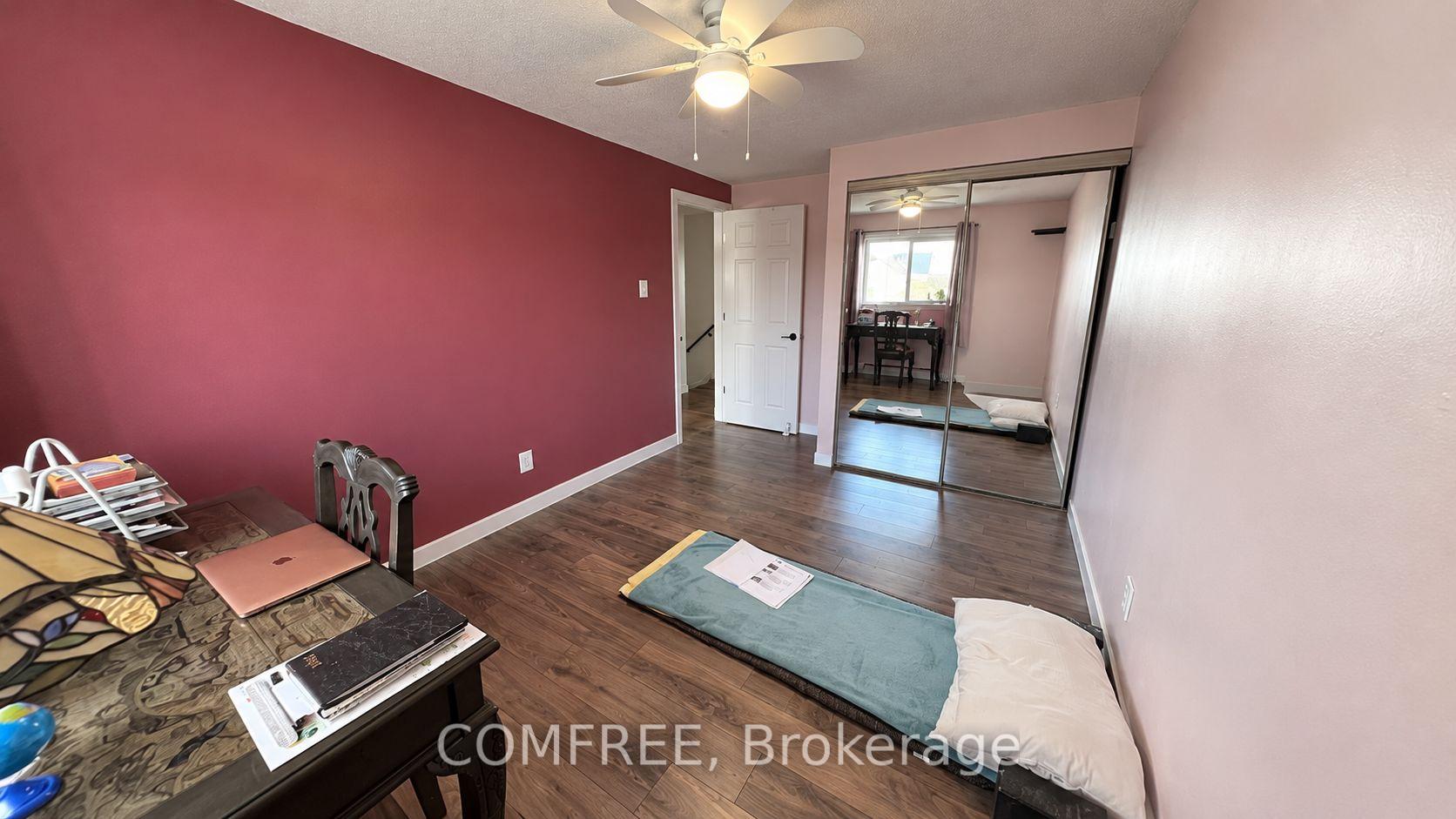 Photo 32 of 8 Marshwoods Boulevard, Kingsville — HOMEH