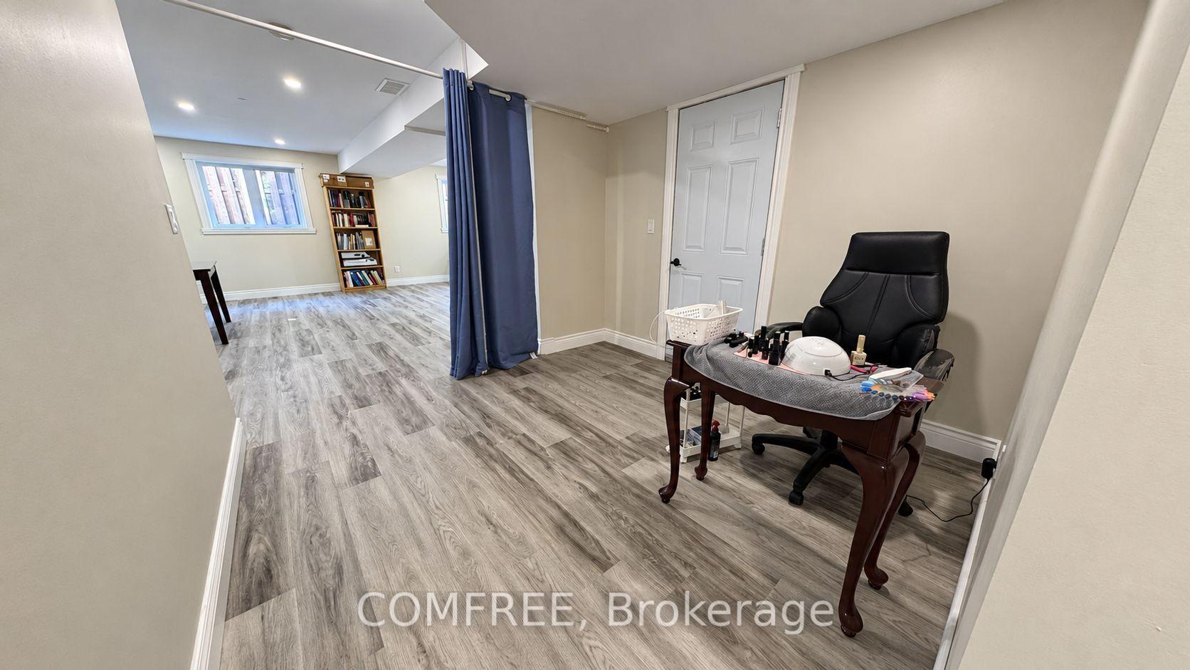 Photo 50 of 8 Marshwoods Boulevard, Kingsville — HOMEH