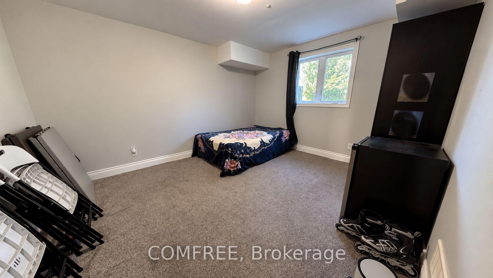Photo 67 of 8 Marshwoods Boulevard, Kingsville — HOMEH