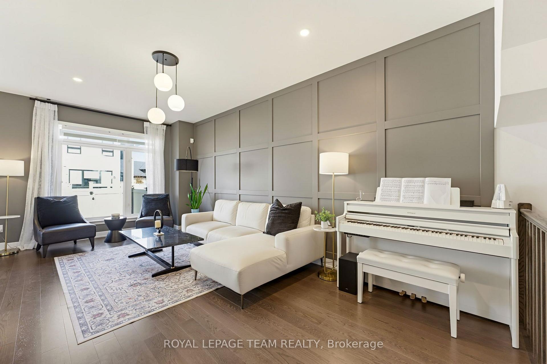 Photo 10 of 854 Solarium Avenue, Ottawa, Riverside South/Gloucester Glen — HOMEH