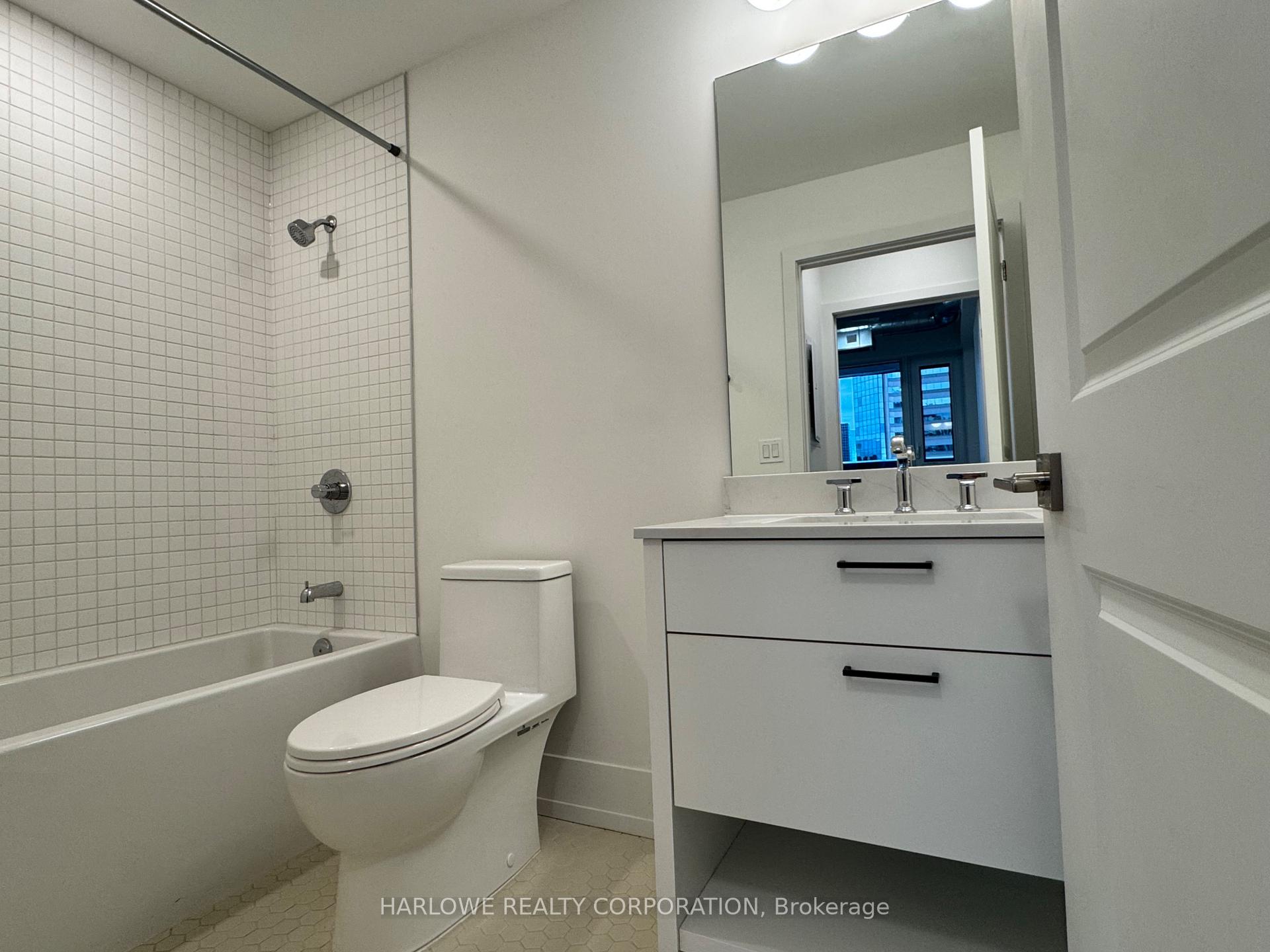 Photo 6 of Unit 311, 206 King Street W, Hamilton, Central — HOMEH