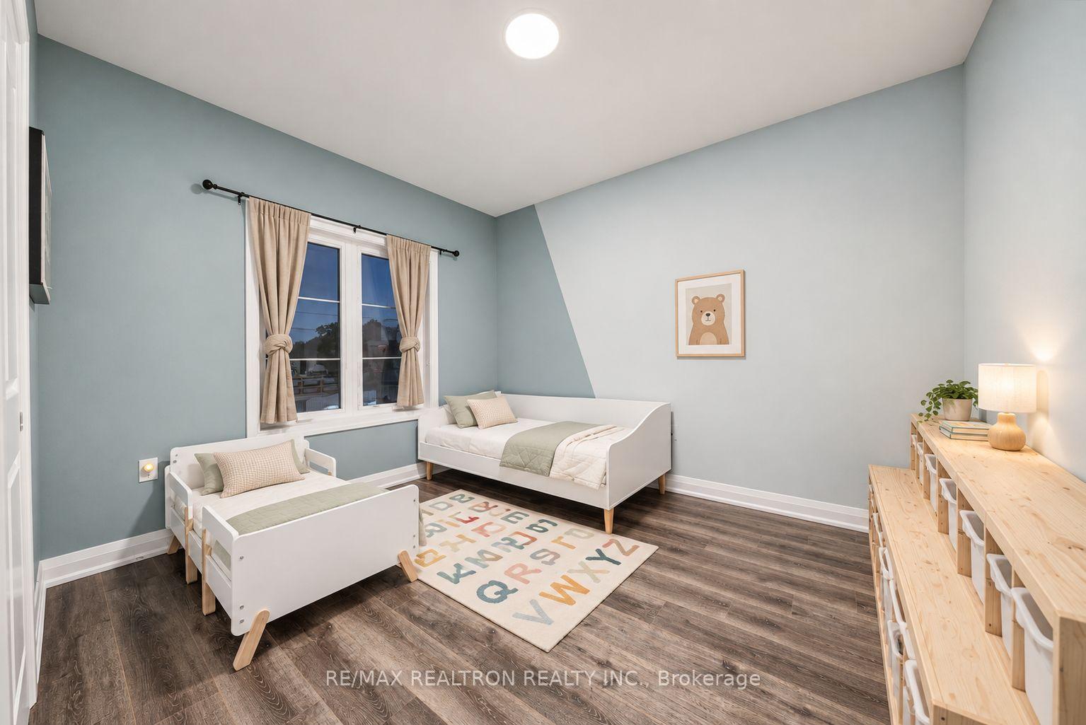 Photo 64 of Unit 10, 260 Eagle Street, Newmarket, Central Newmarket — HOMEH