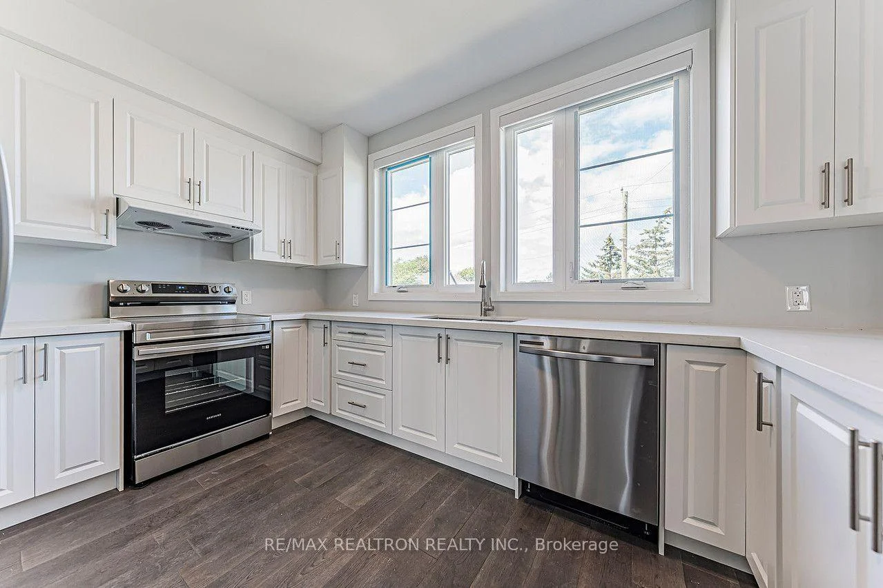 Photo 25 of Unit 10, 260 Eagle Street, Newmarket, Central Newmarket — HOMEH