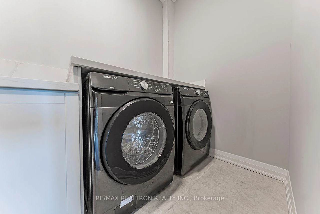 Photo 45 of Unit 10, 260 Eagle Street, Newmarket, Central Newmarket — HOMEH