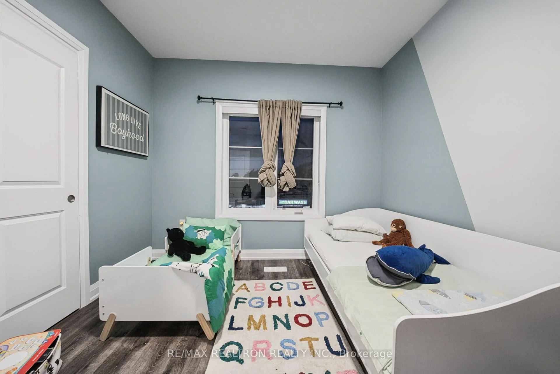 Photo 65 of Unit 10, 260 Eagle Street, Newmarket, Central Newmarket — HOMEH