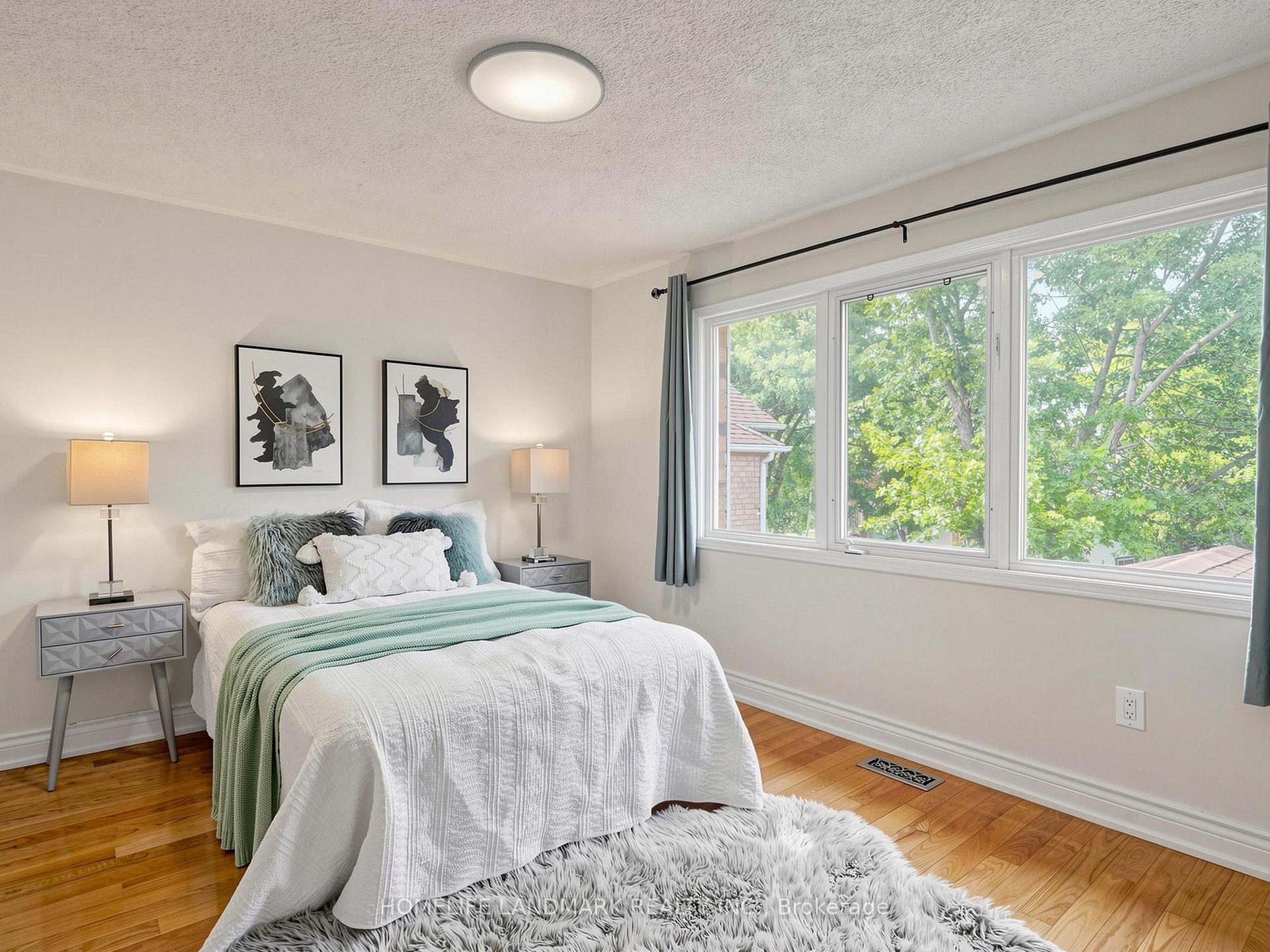 Photo 32 of 60 Ingleborough Court, Markham, Unionville — HOMEH
