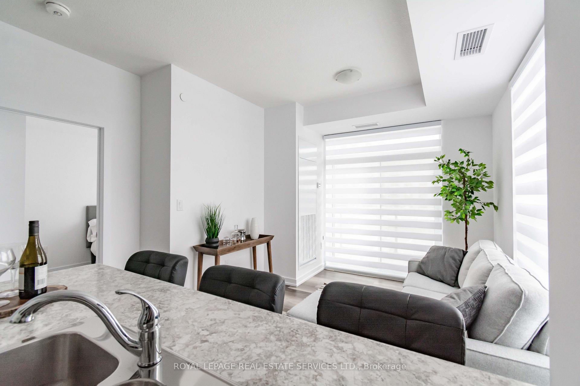 Photo 12 of Unit 225, 450 Dundas Street E, Hamilton, Waterdown — HOMEH