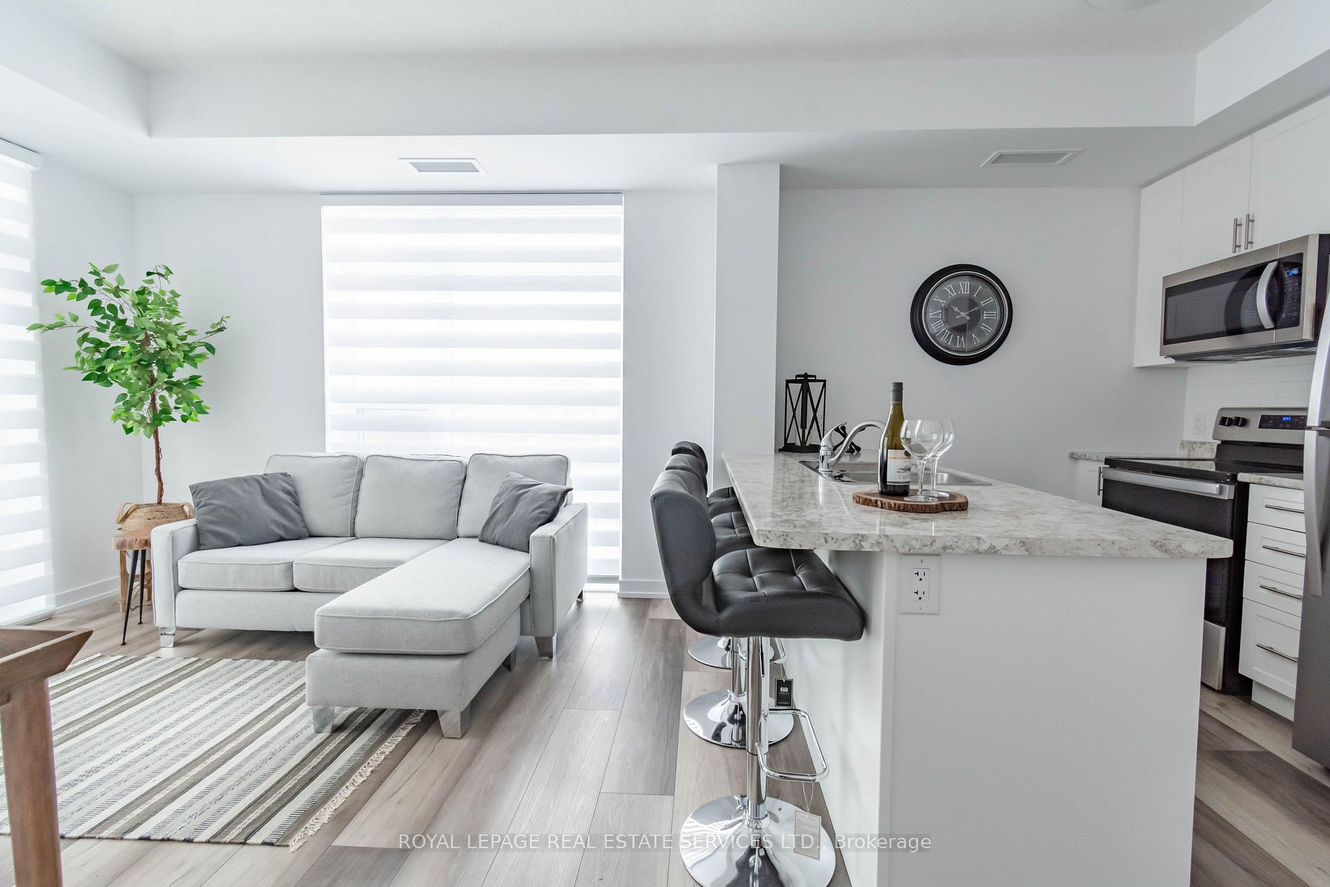 Photo 13 of Unit 225, 450 Dundas Street E, Hamilton, Waterdown — HOMEH