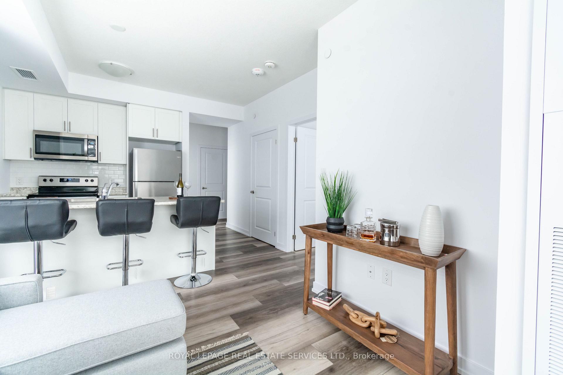 Photo 15 of Unit 225, 450 Dundas Street E, Hamilton, Waterdown — HOMEH