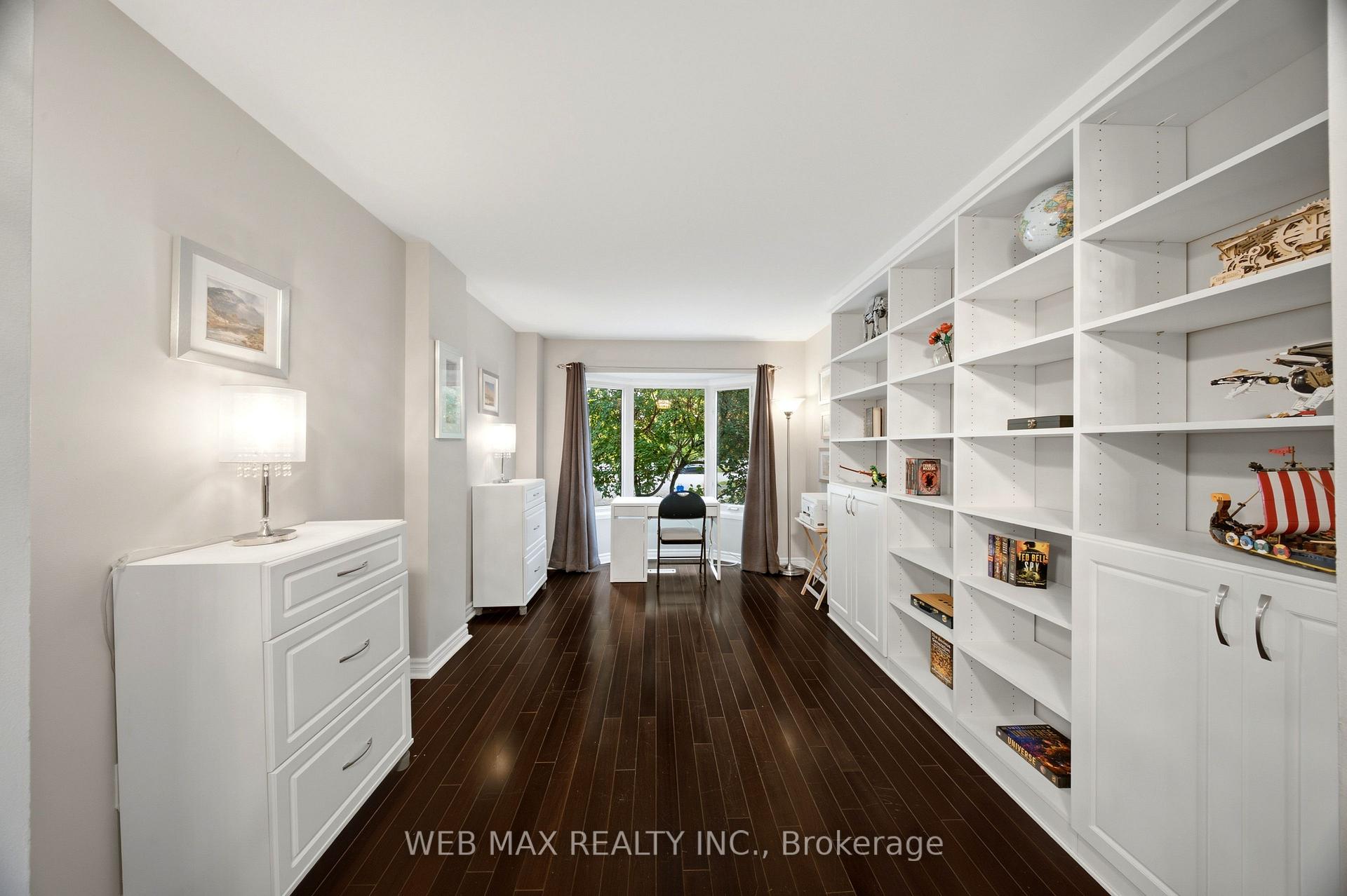 Photo 3 of 1108 Edgehill Place, Oakville, Glen Abbey — HOMEH