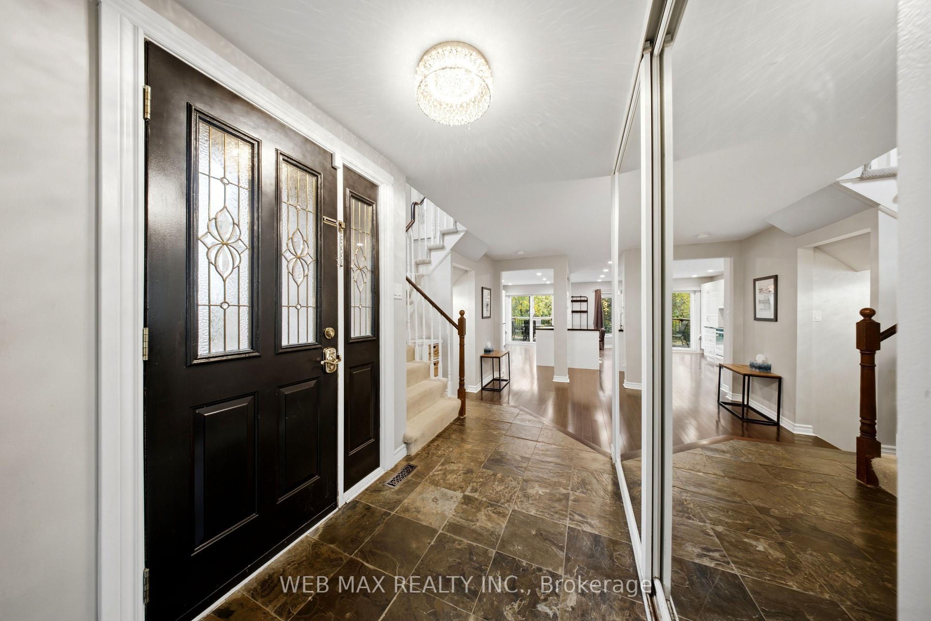 Photo 5 of 1108 Edgehill Place, Oakville, Glen Abbey — HOMEH